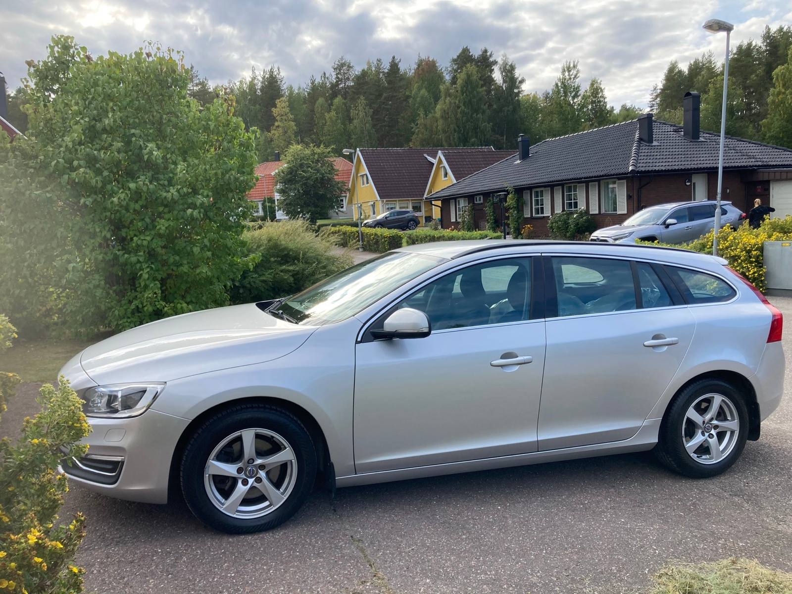 Volvo V60 D3 Manuell 2016, bild 2/5