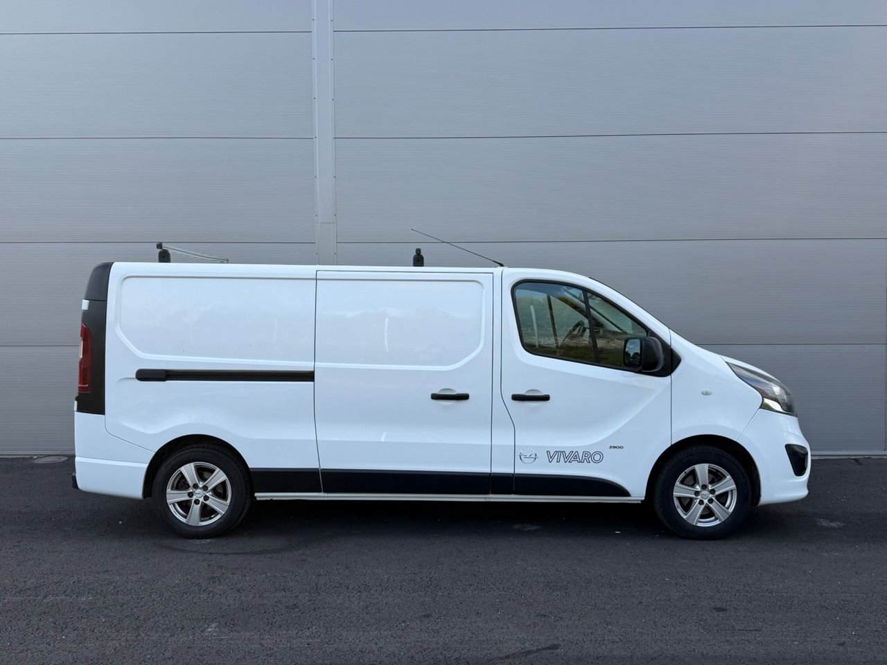 Opel Vivaro 2018, bild 6/16