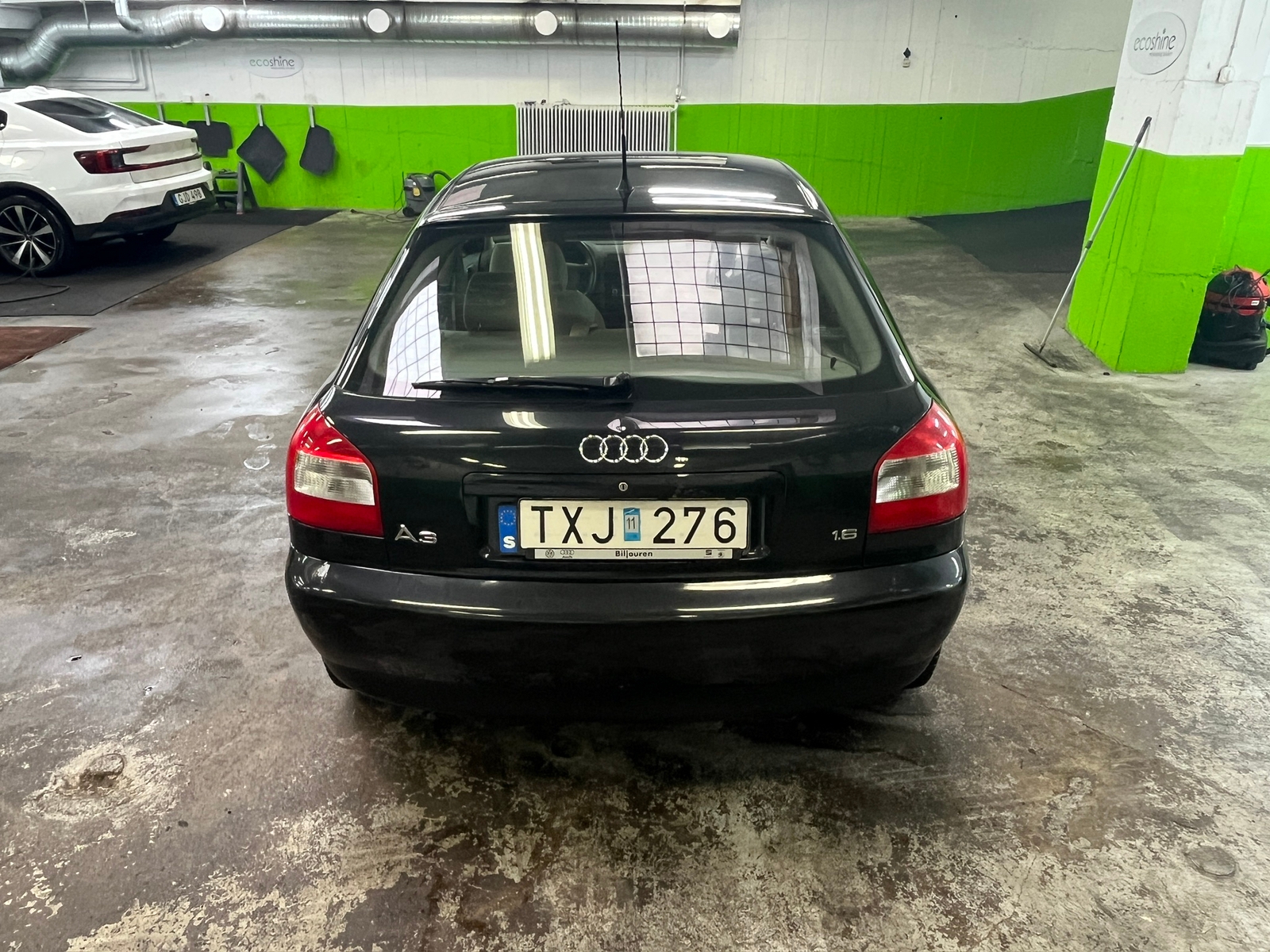 Audi A3 5-dörrar 1.6 Manuell 2003, bild 2/6