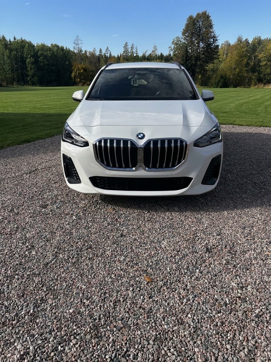 BMW 225 2025, bild 4/10