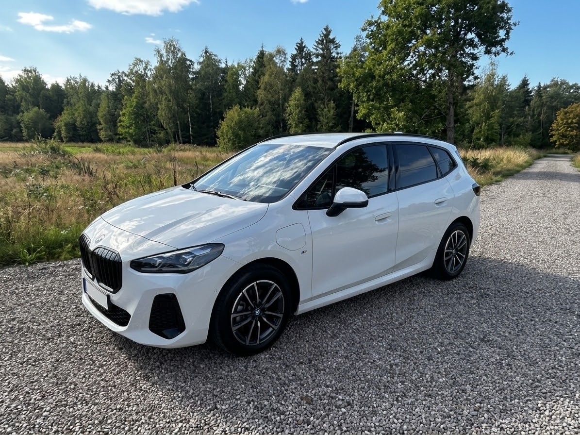 BMW 225