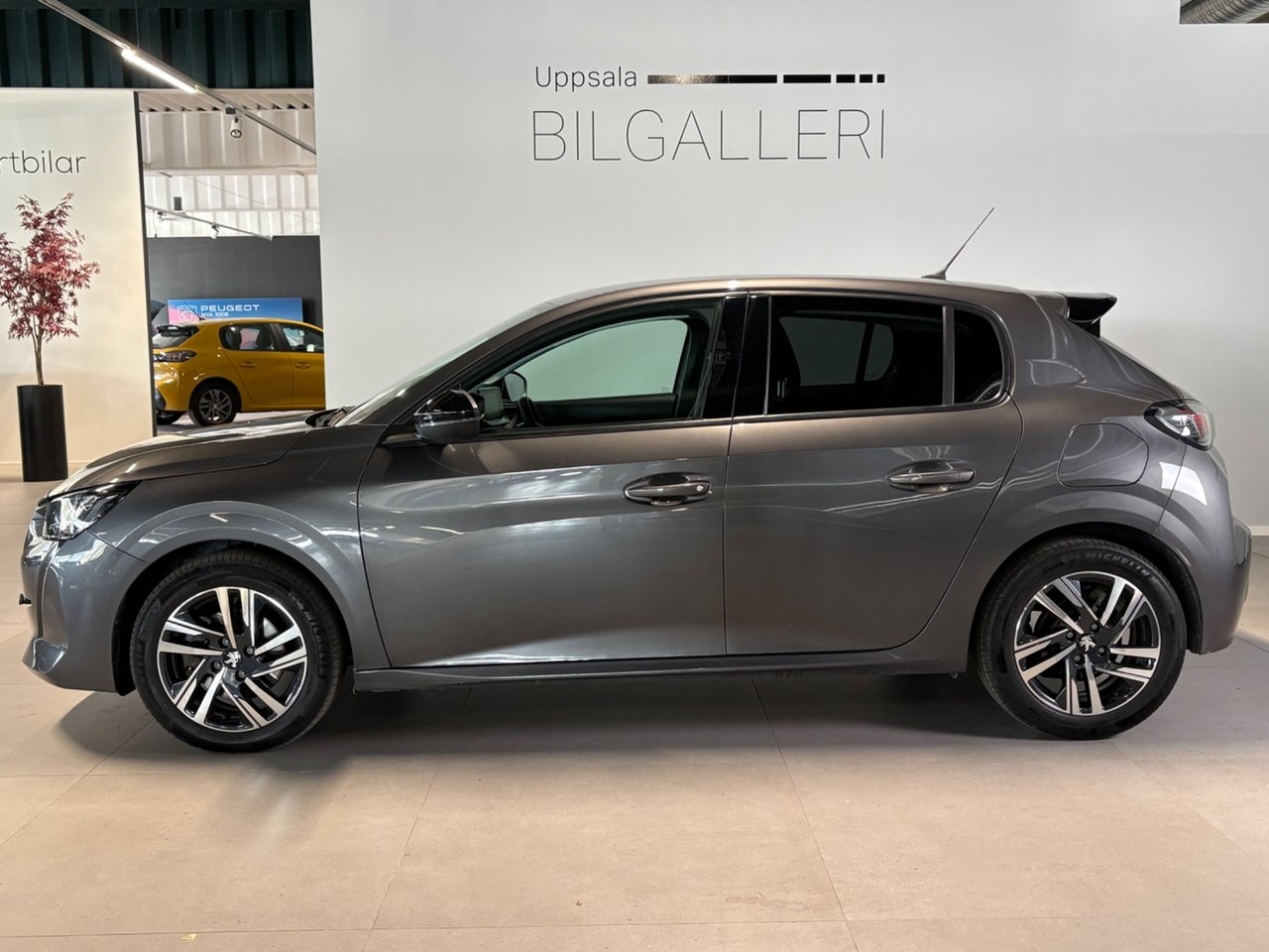 Peugeot 208 100hk Allure AUT 2023, bild 2/10