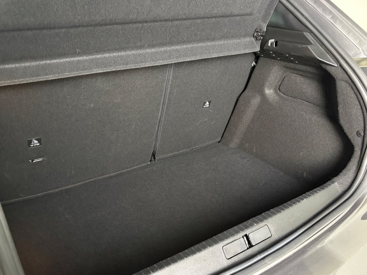Peugeot 208 100hk Allure AUT 2023, bild 6/10