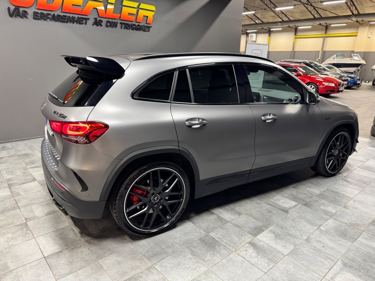 Mercedes-Benz GLA 2022, photo 2/10