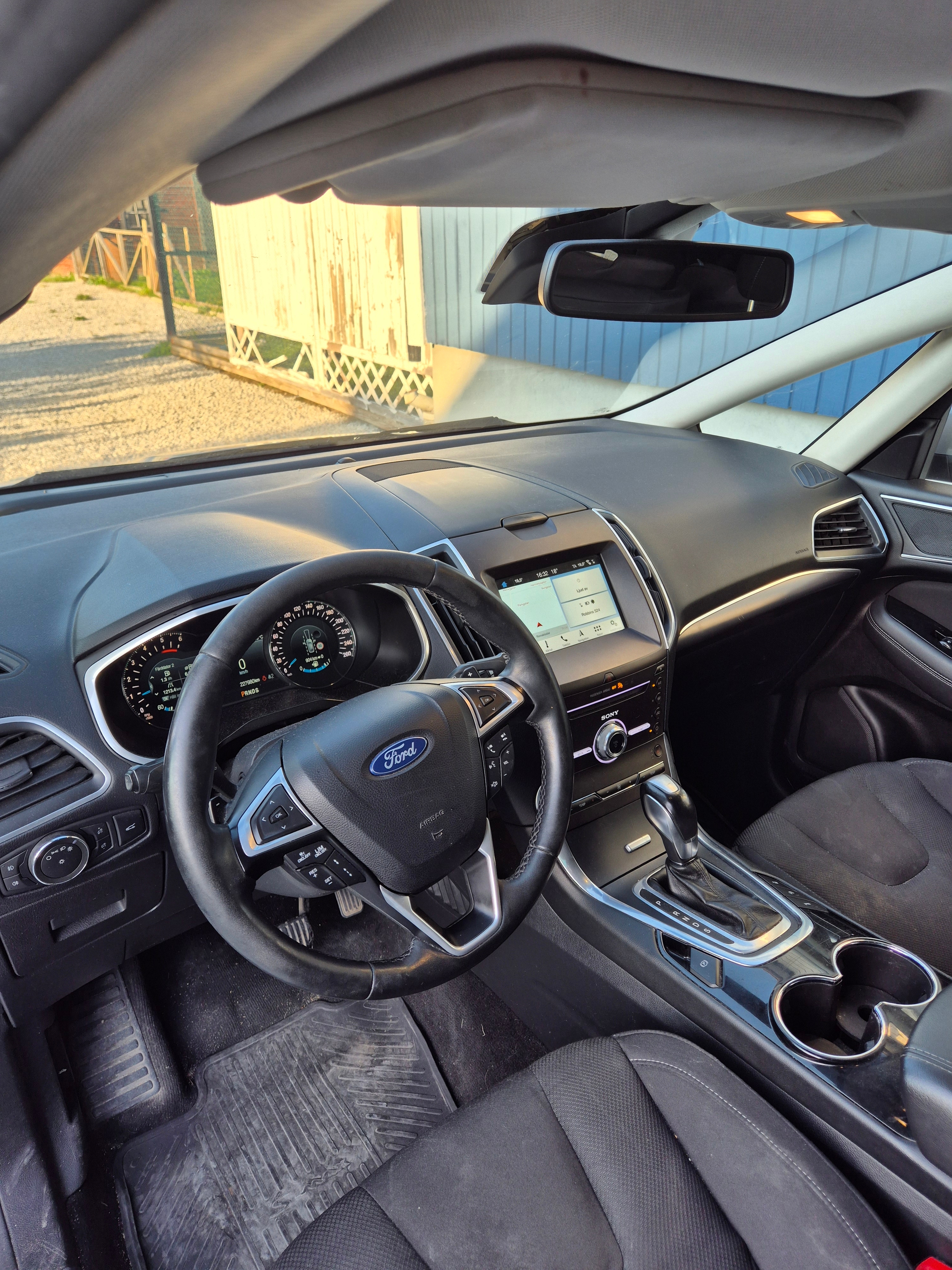 Ford S-MAX 2.0 TDCi Powershift 2017, bild 5/5
