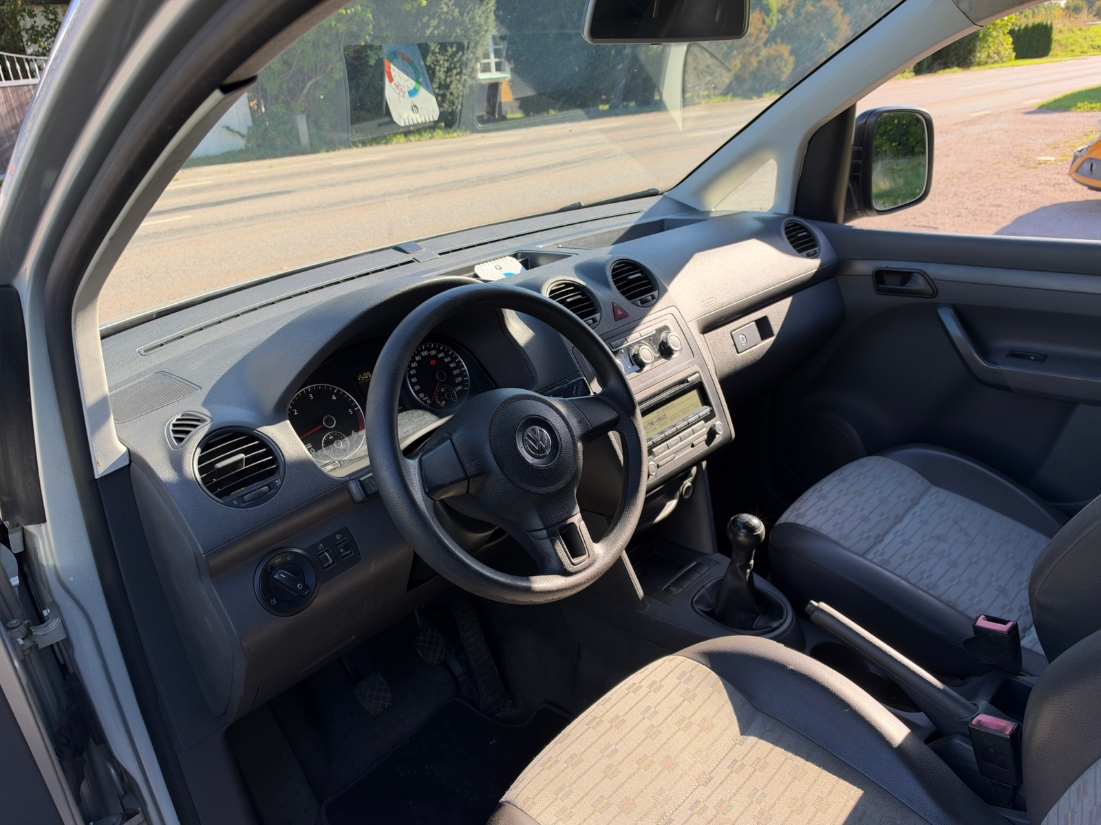Volkswagen Caddy Maxi 2011, bild 6/7