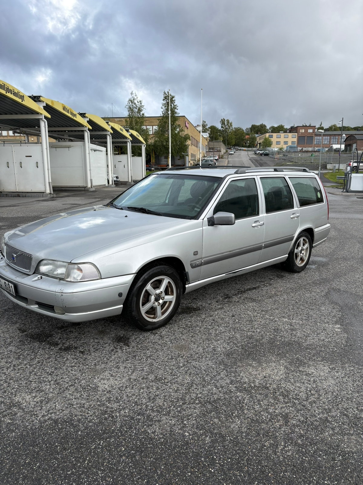 Volvo V70 2.5 20V Manuell 1999, bild 6/10