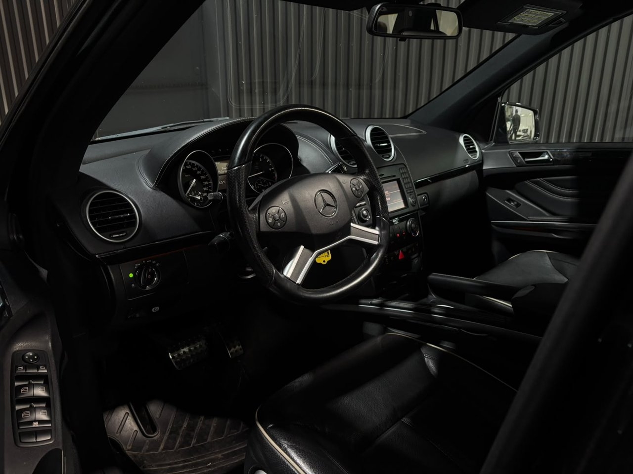 Mercedes-Benz ML 2011, bild 7/10