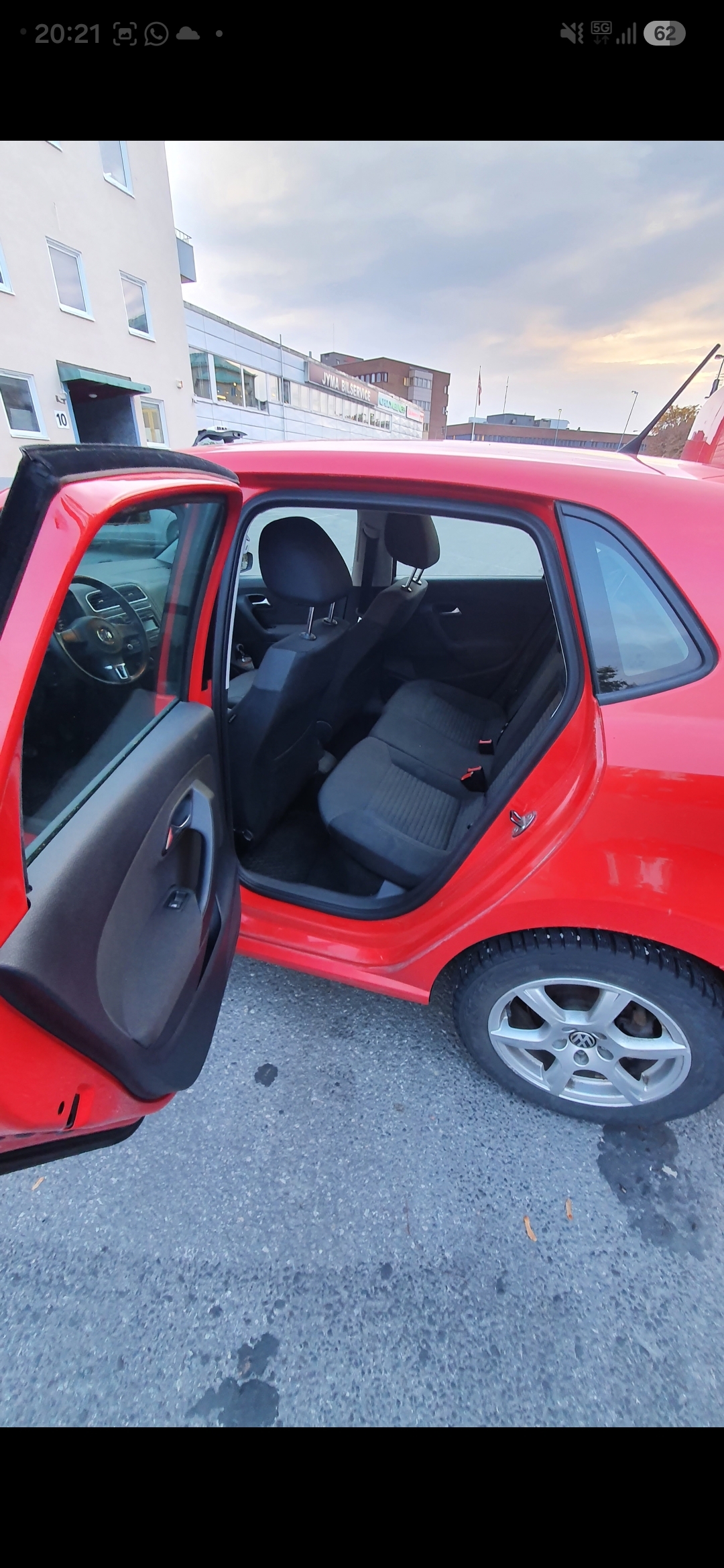 Volkswagen Polo 5-dörrar 1.2 TSI Manuell 2012, bild 5/7
