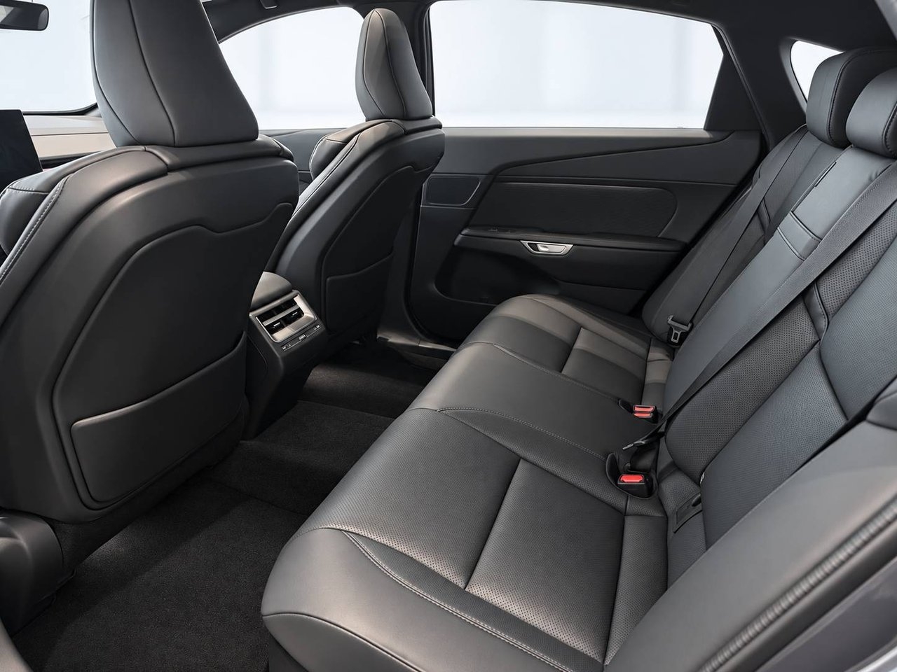 Lexus ES 500e Executive 2026, bild 7/9