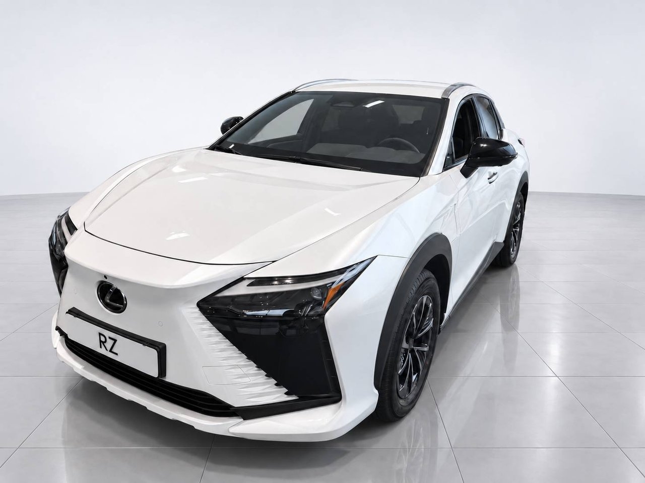 Lexus RZ