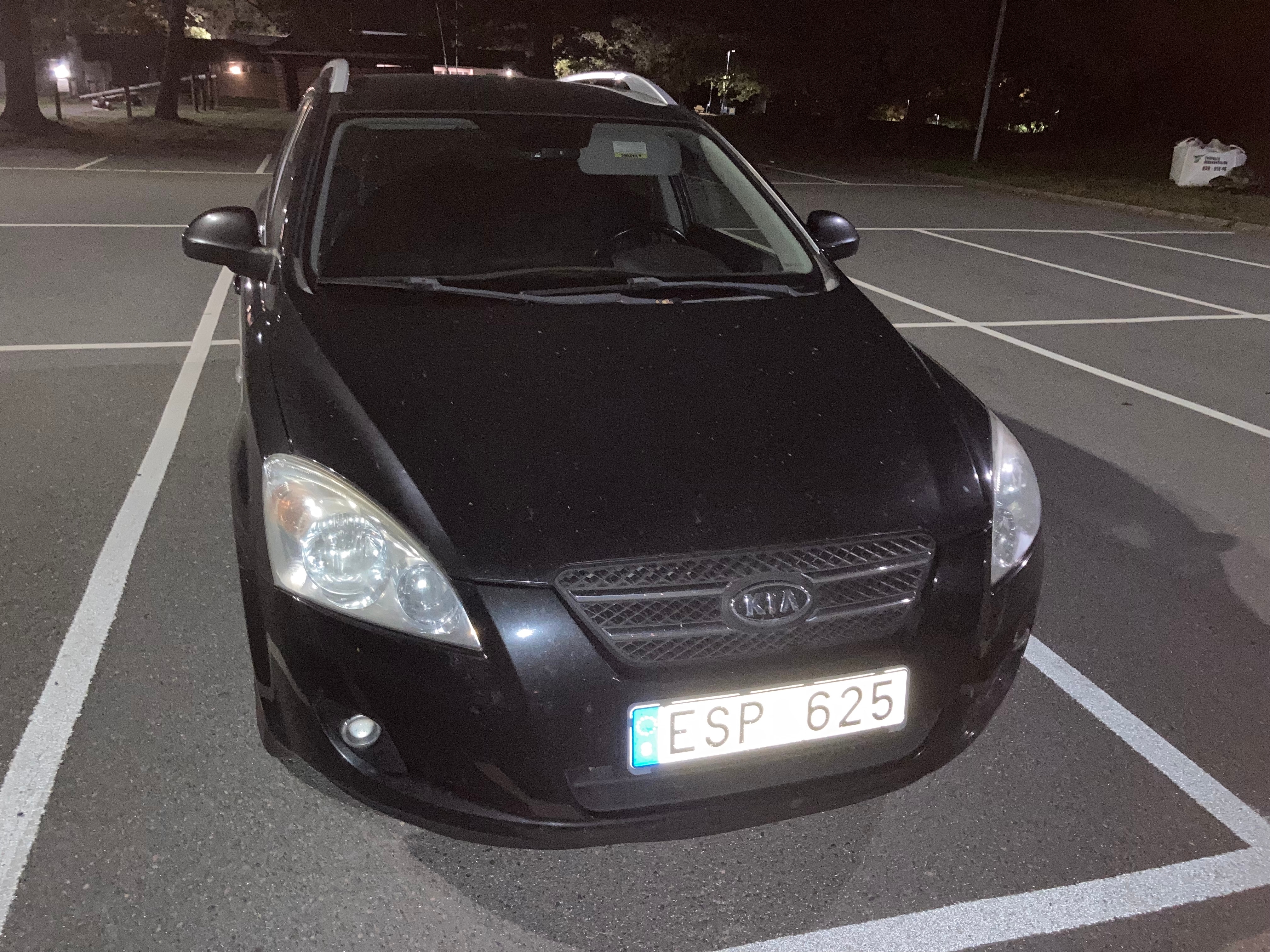 Kia Ceed _sw 1.6 CRDi Manuell 2008, bild 3/4