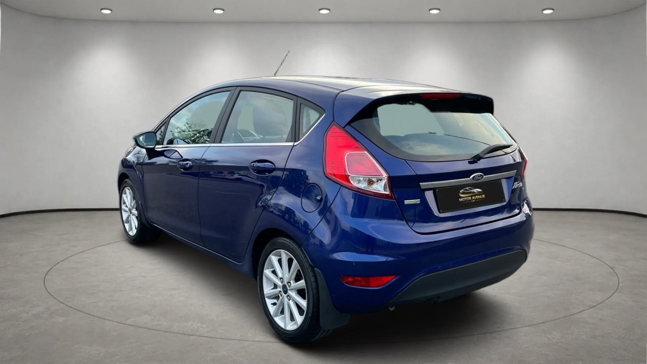 Ford Fiesta 5-dörrar 1.0 EcoBoost 100 hk 2015, bild 6/10