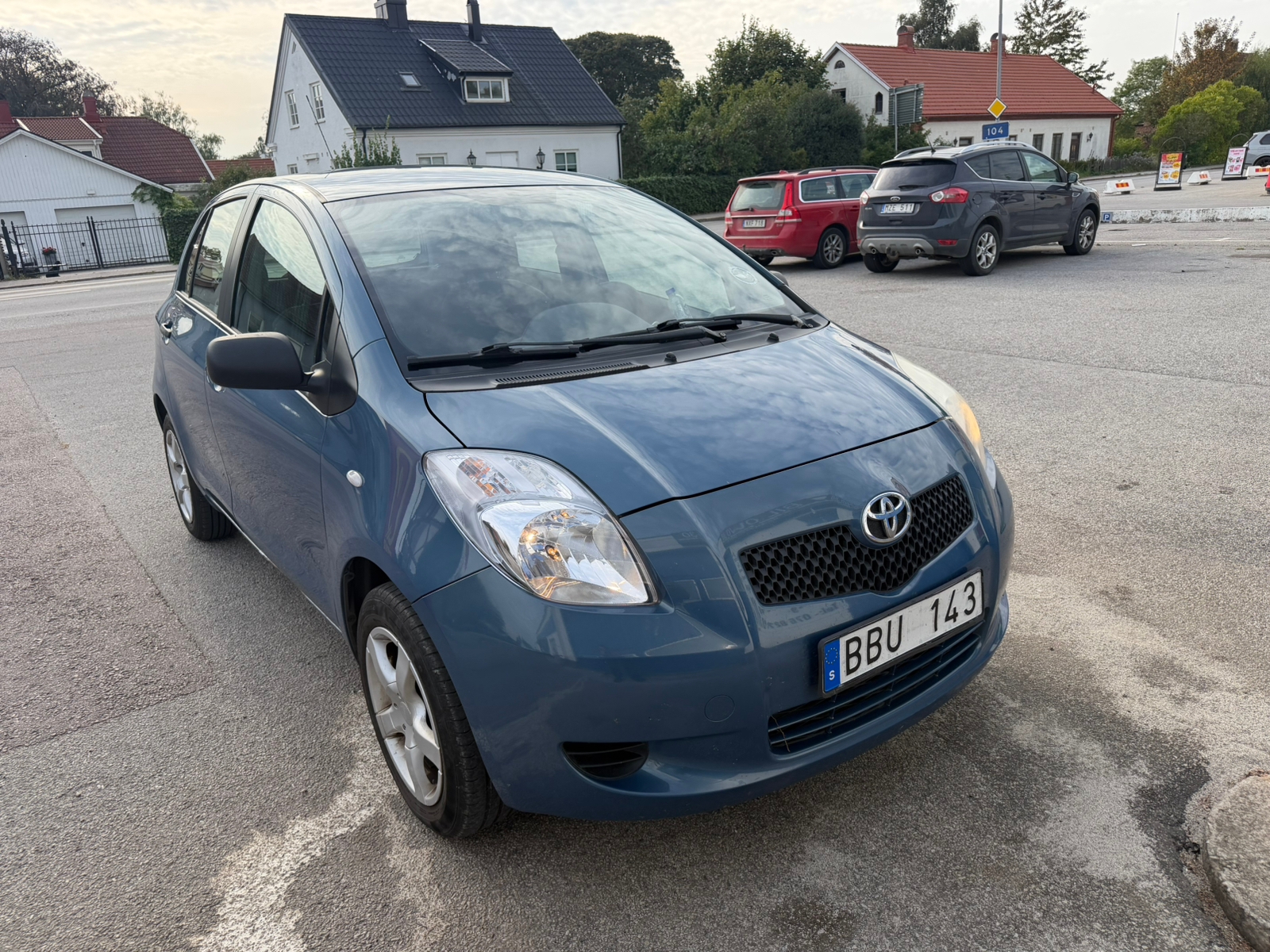 Toyota Yaris 5-dörrar 1.0 VVT-i Manuell 2006, bild 3/7