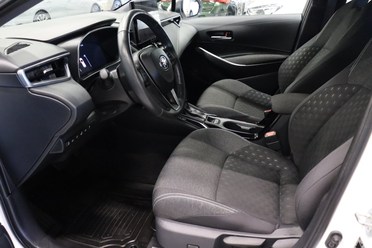 Toyota Corolla 2024, bild 7/10