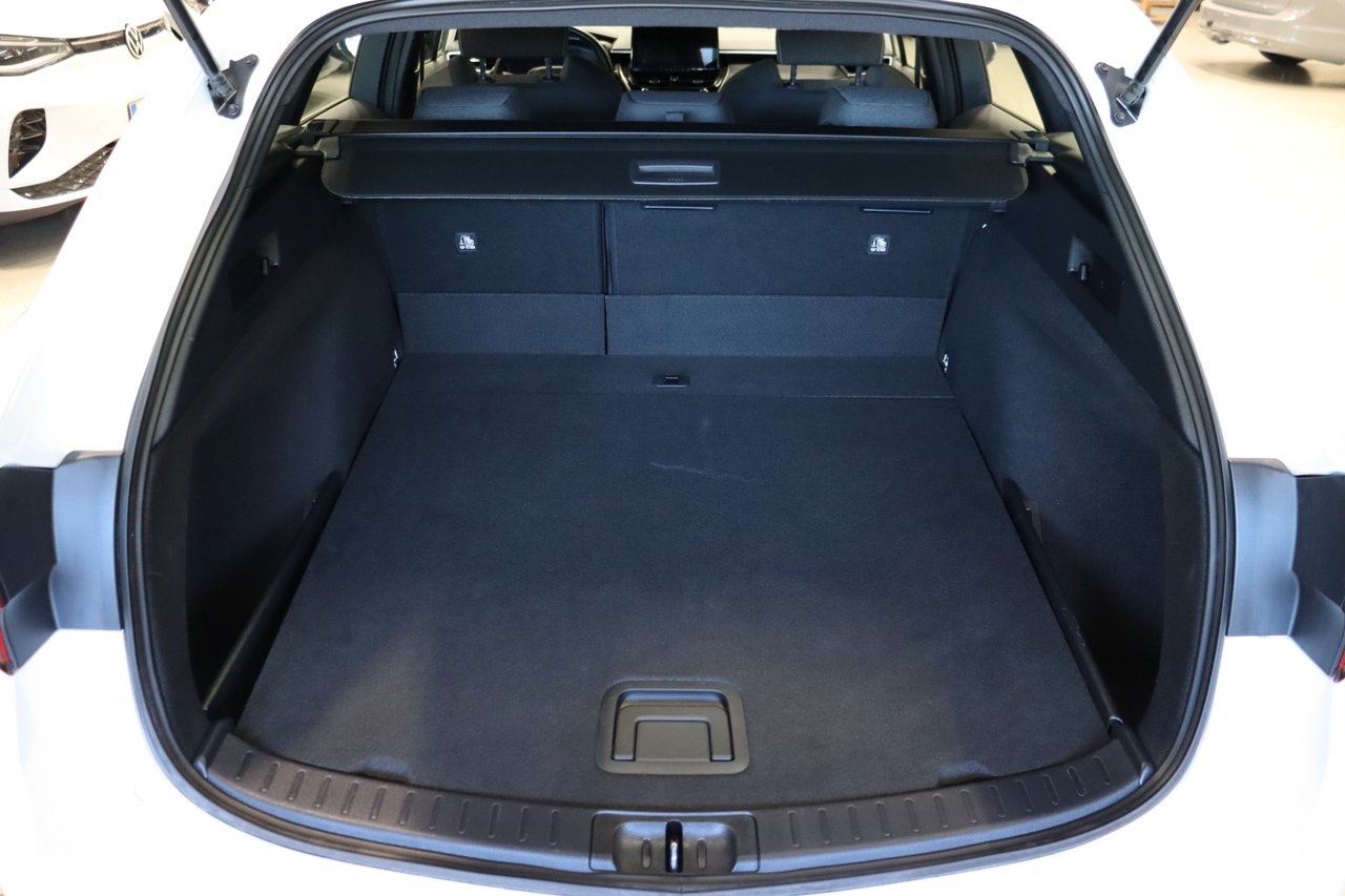 Toyota Corolla 2024, bild 6/10