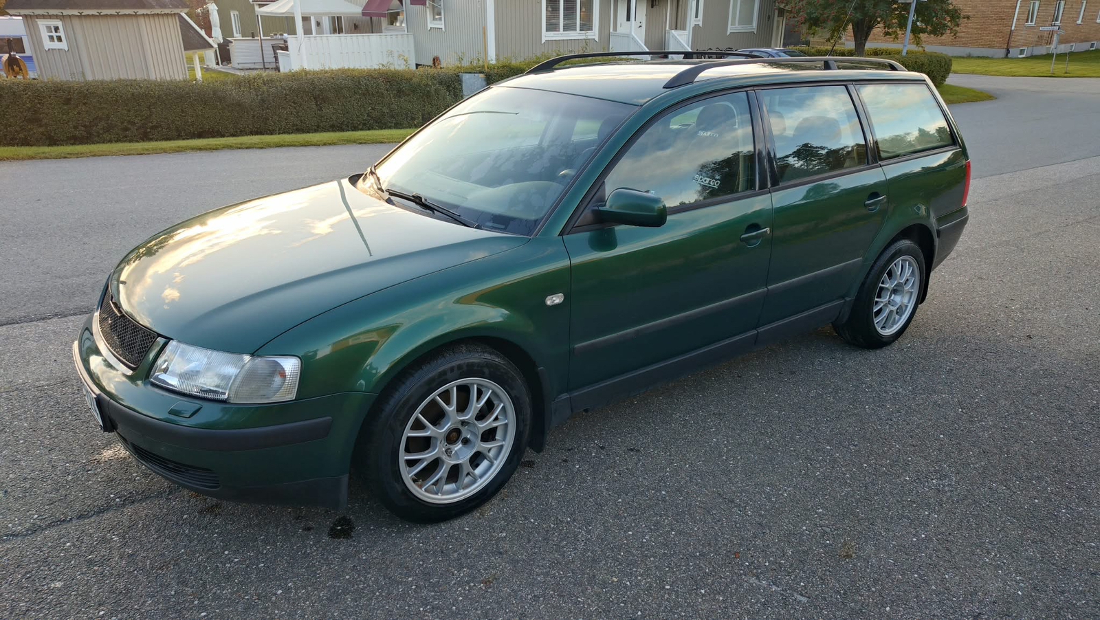 Volkswagen Passat 2000, bild 2/6