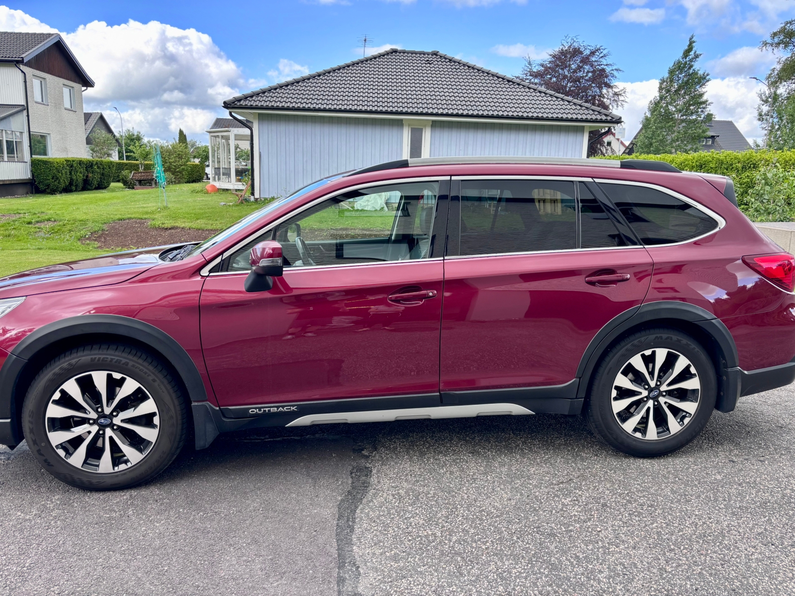Subaru Outback 2.0 4WD Lineartronic 2017, bild 3/5