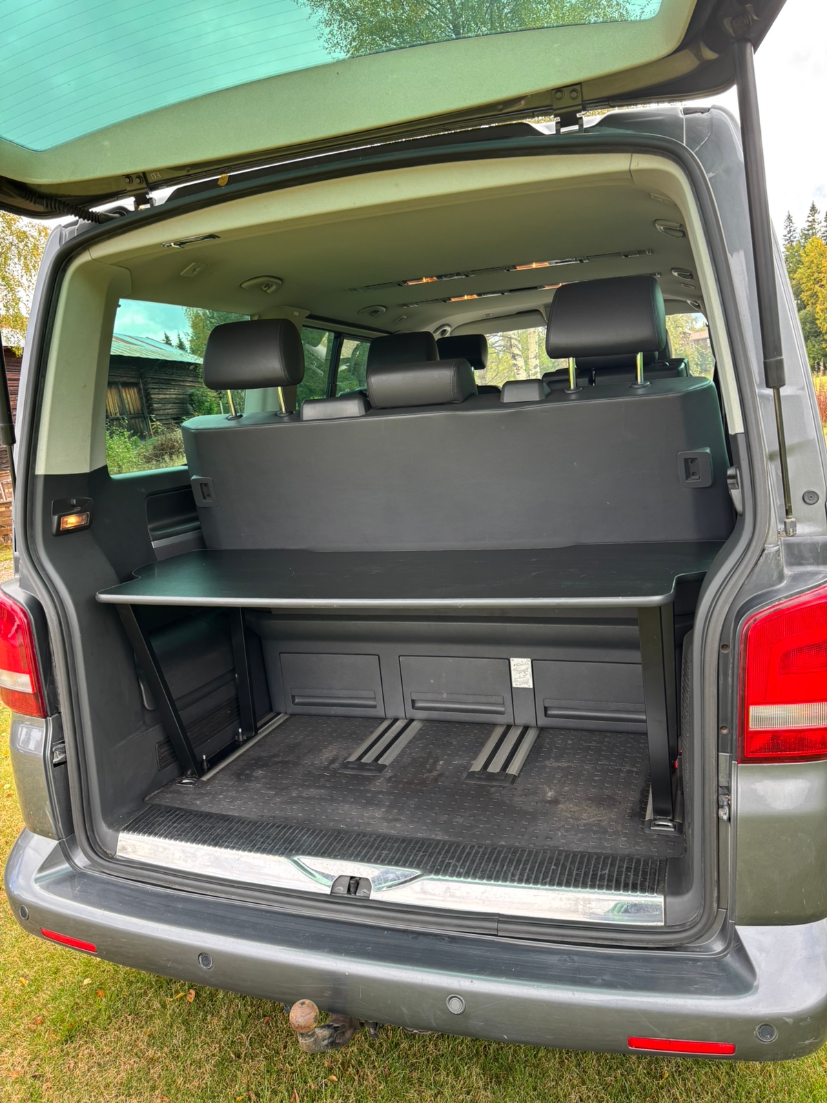 Volkswagen Multivan 2011, bild 4/4
