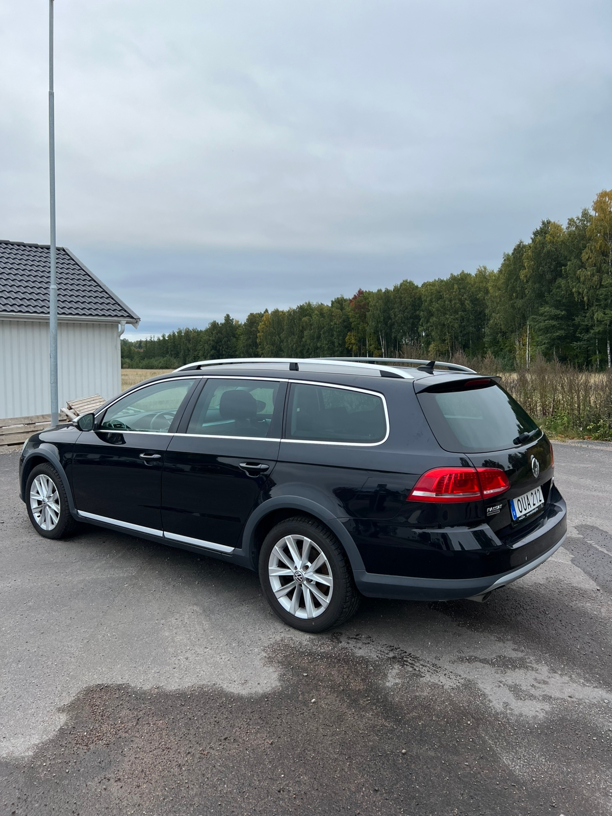 Volkswagen Passat 2012, photo 2/3