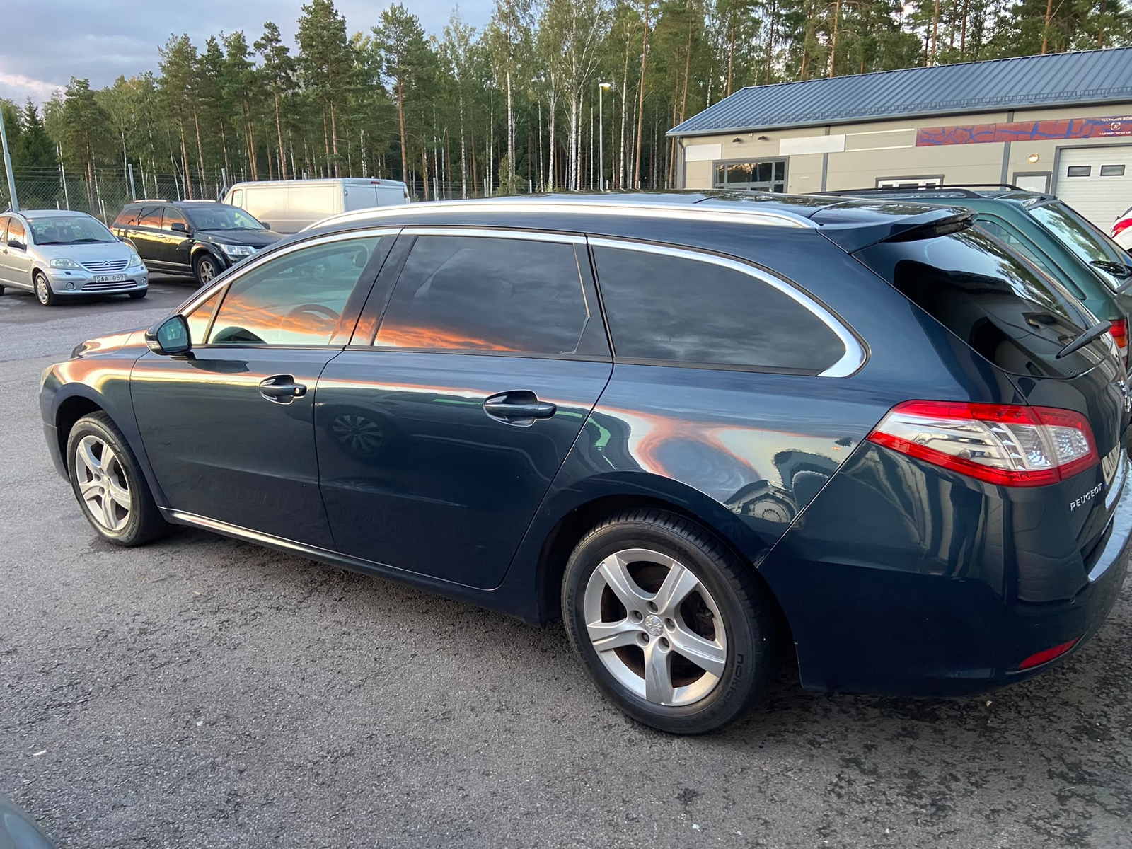 Peugeot 508 SW 1.6 e-HDi 110 FAP 8v EGS 2011, kuva 5/10