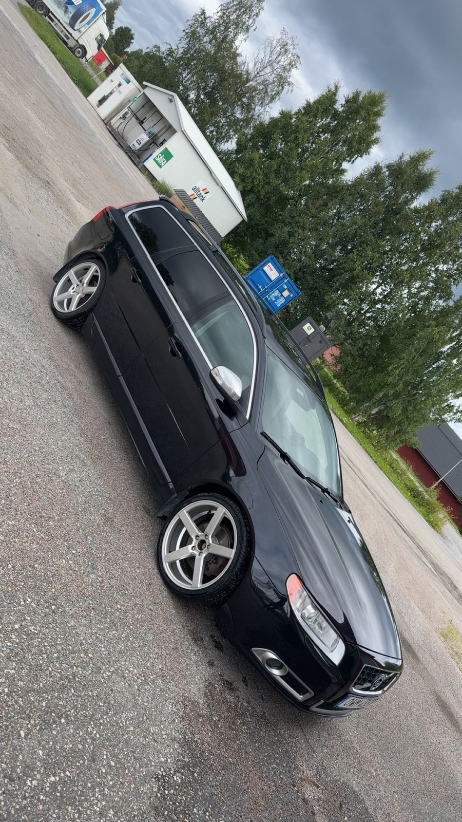 Volvo V70 D3 Manuell 2011, bild 2/2