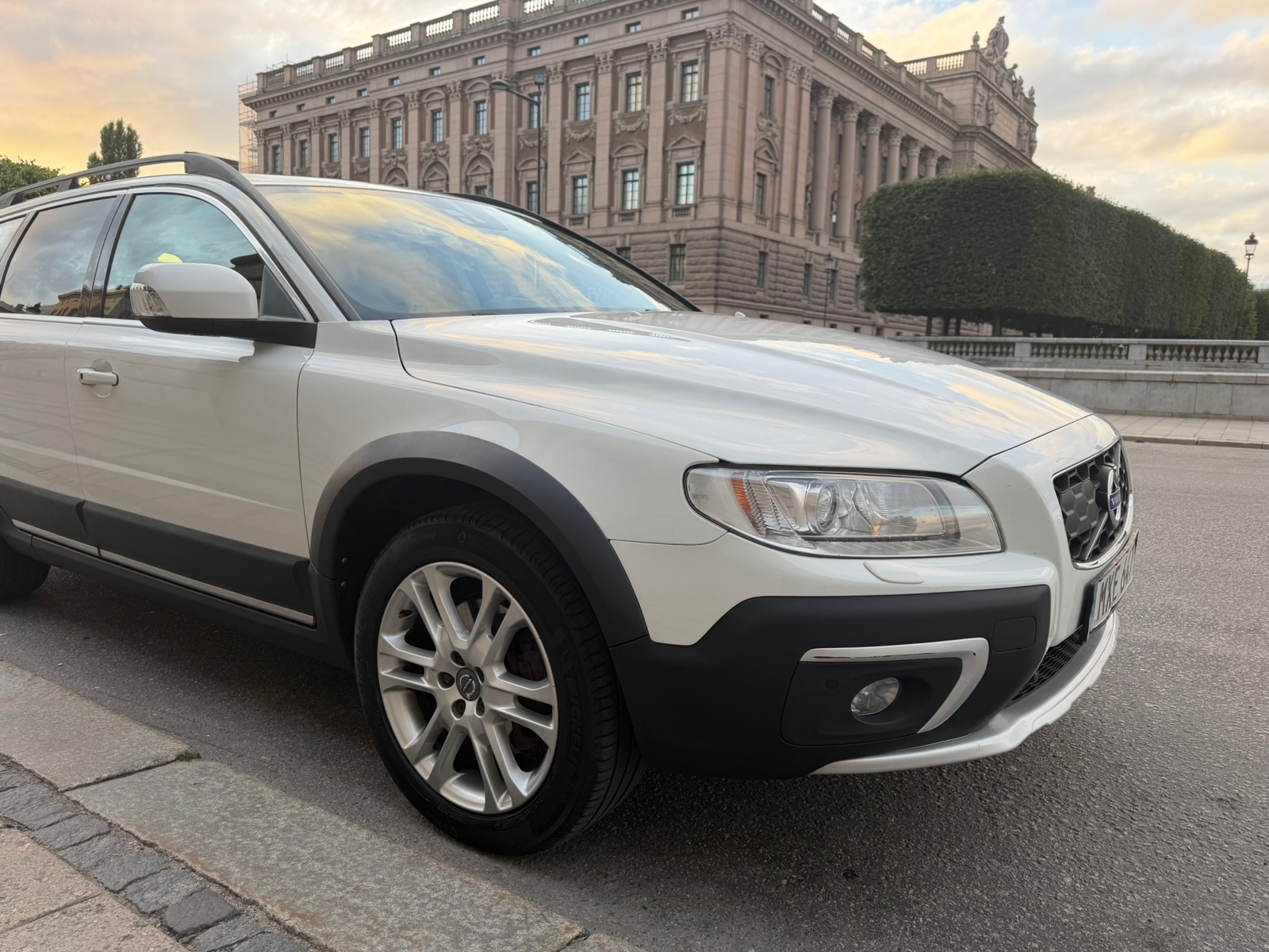 Volvo XC70 D4 AWD Geartronic 2016, bild 2/10