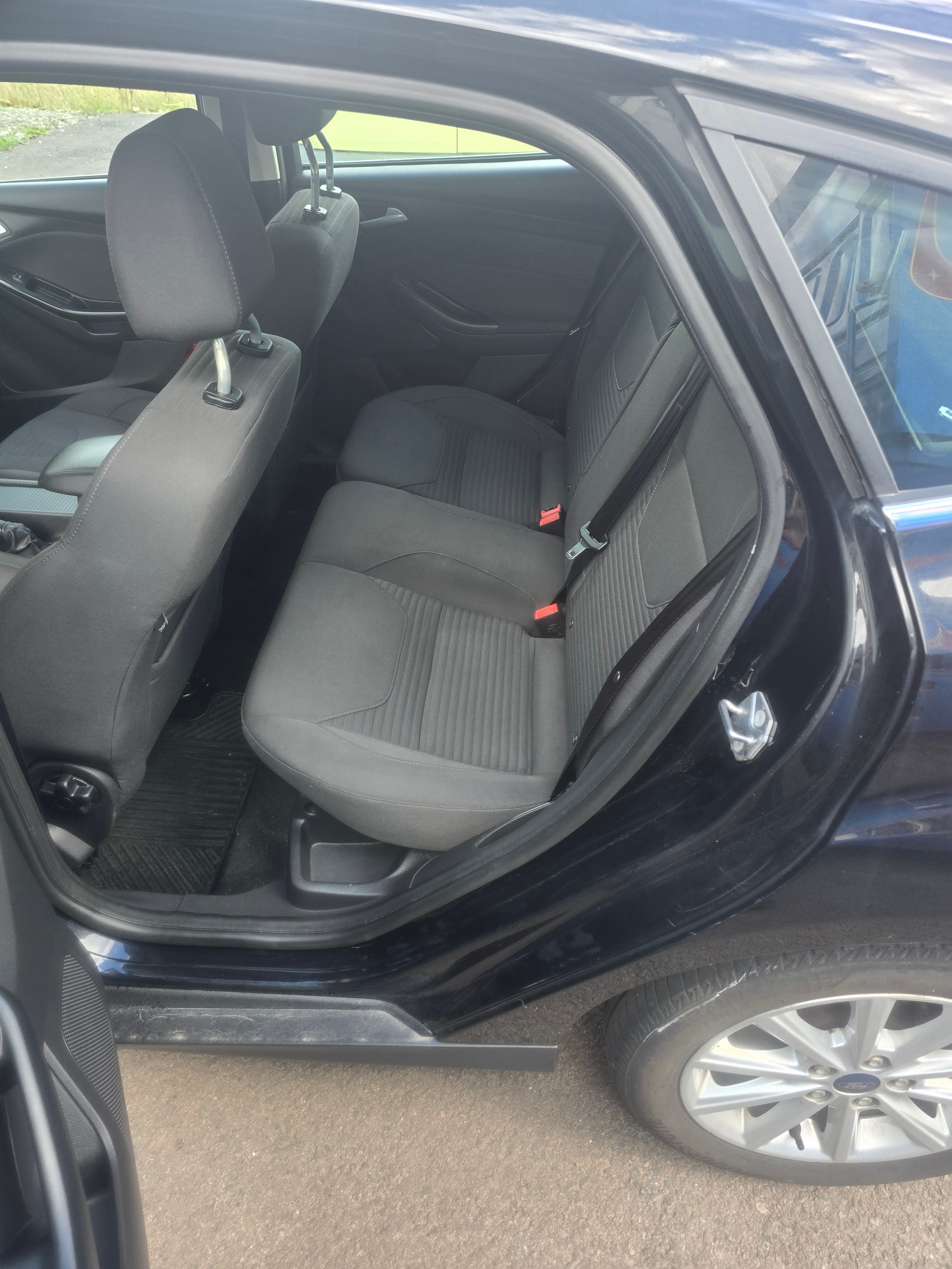 Ford Focus 1.0 EcoBoost Manuell 2015, kuva 8/8