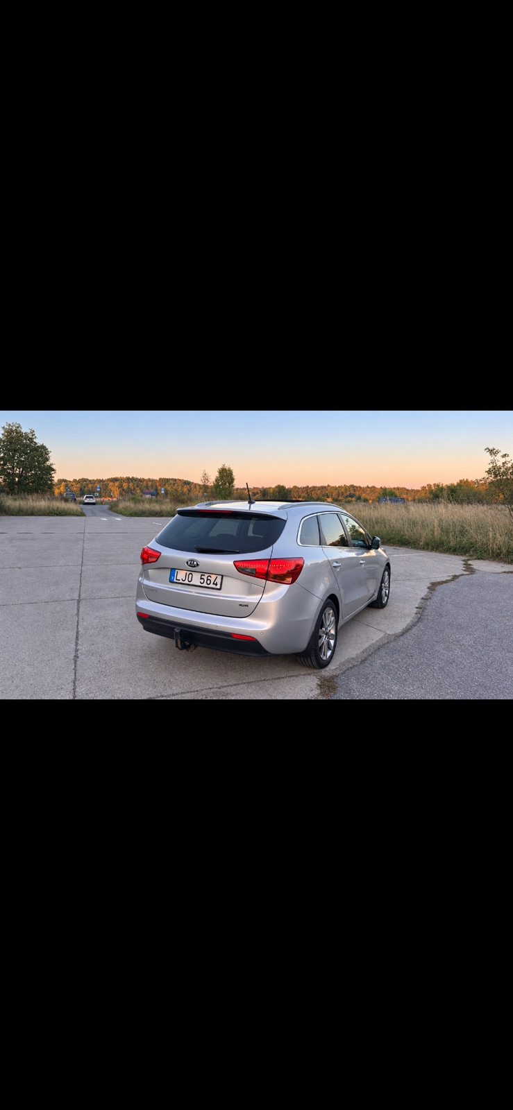 Kia Ceed _sw 1.6 CRDi Manuell 2014, bild 2/10