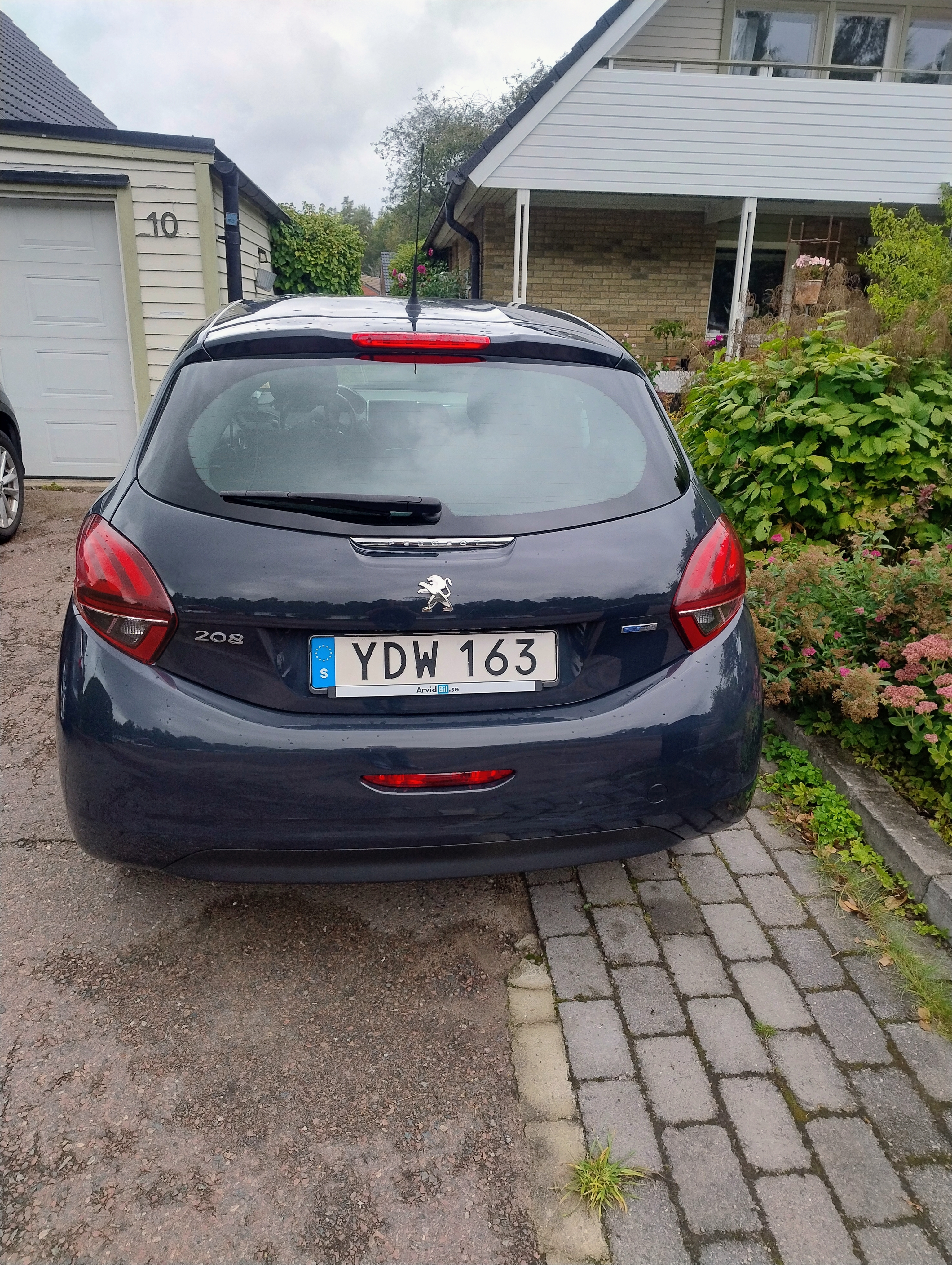 Peugeot 208 2016, bild 2/7