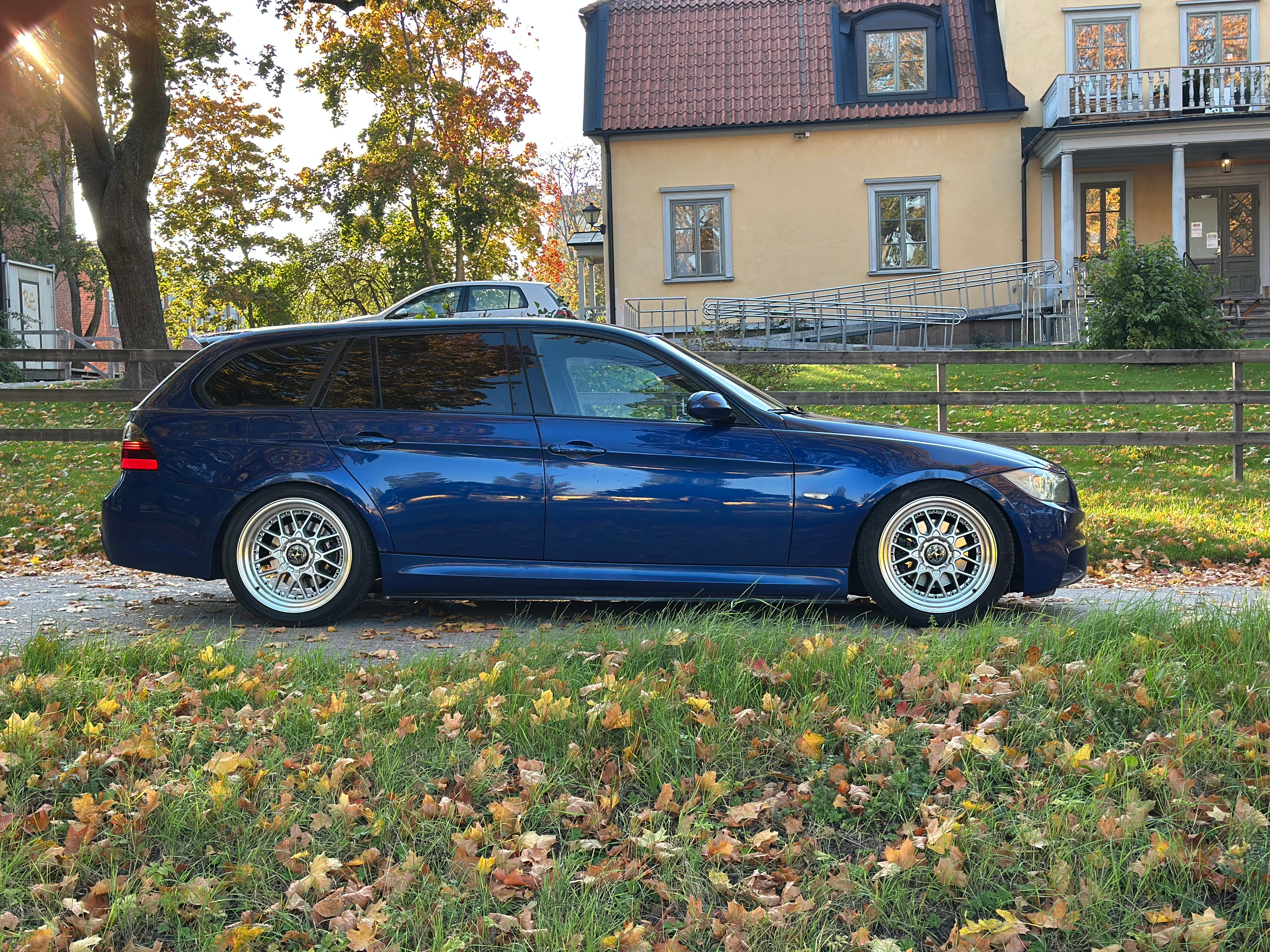 BMW 320 d Touring Automatisk 2007, bild 4/10