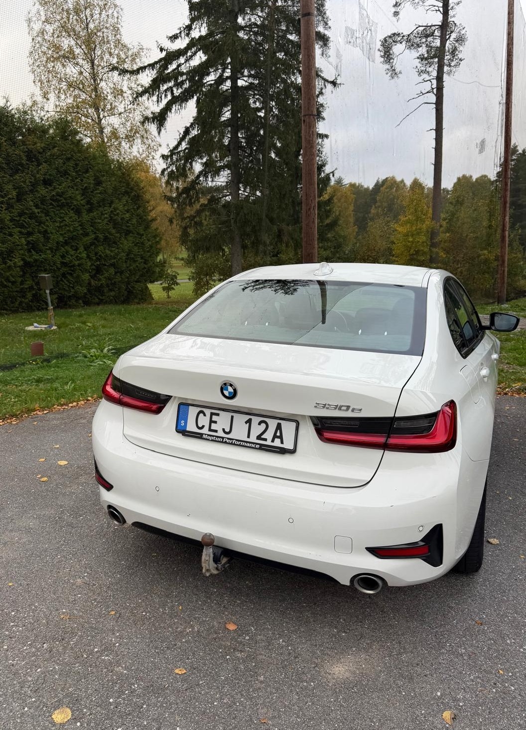 BMW 330 e Sedan Steptronic 2020, kuva 2/7