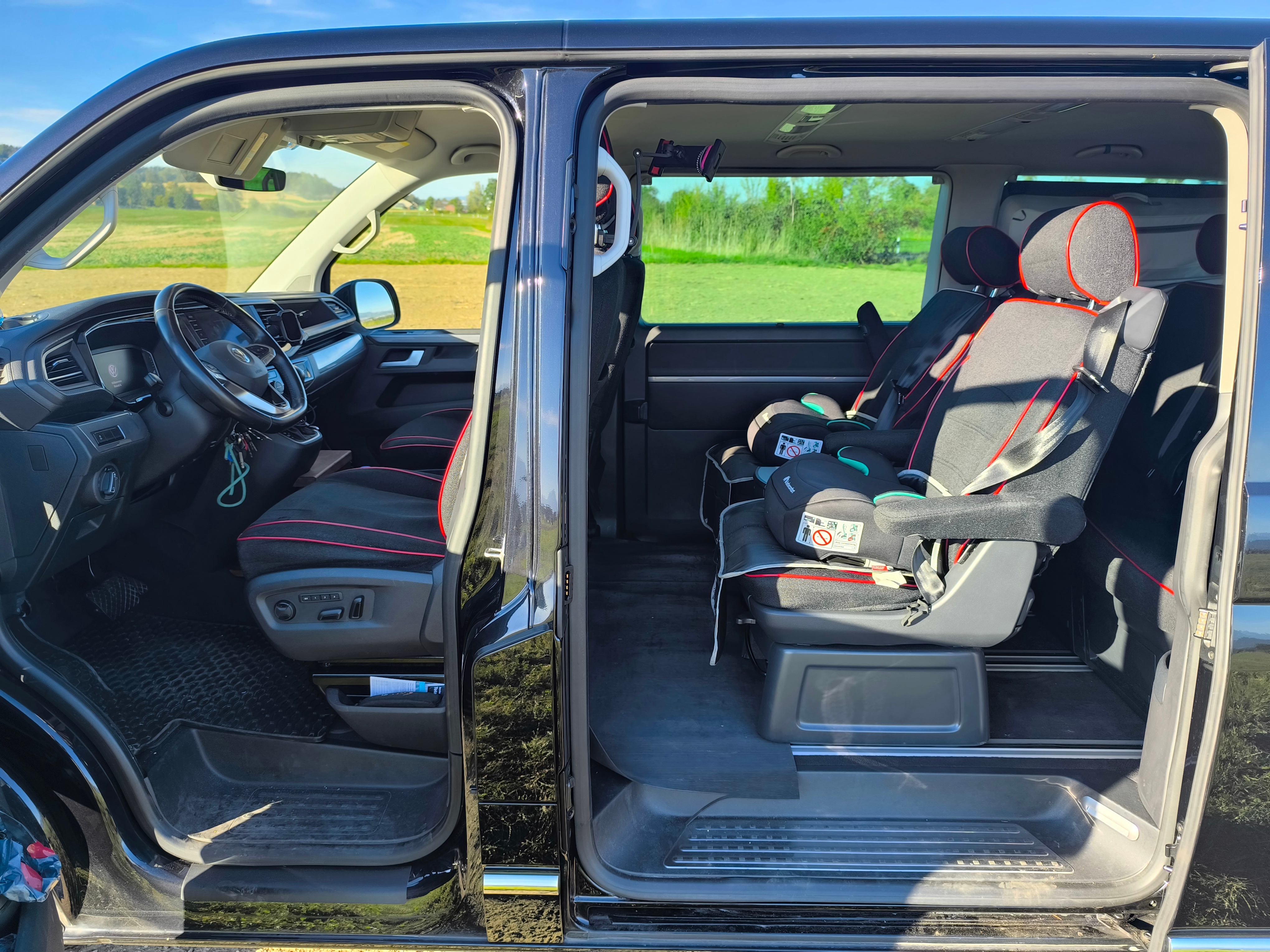 Volkswagen Multivan 2020, bild 3/10