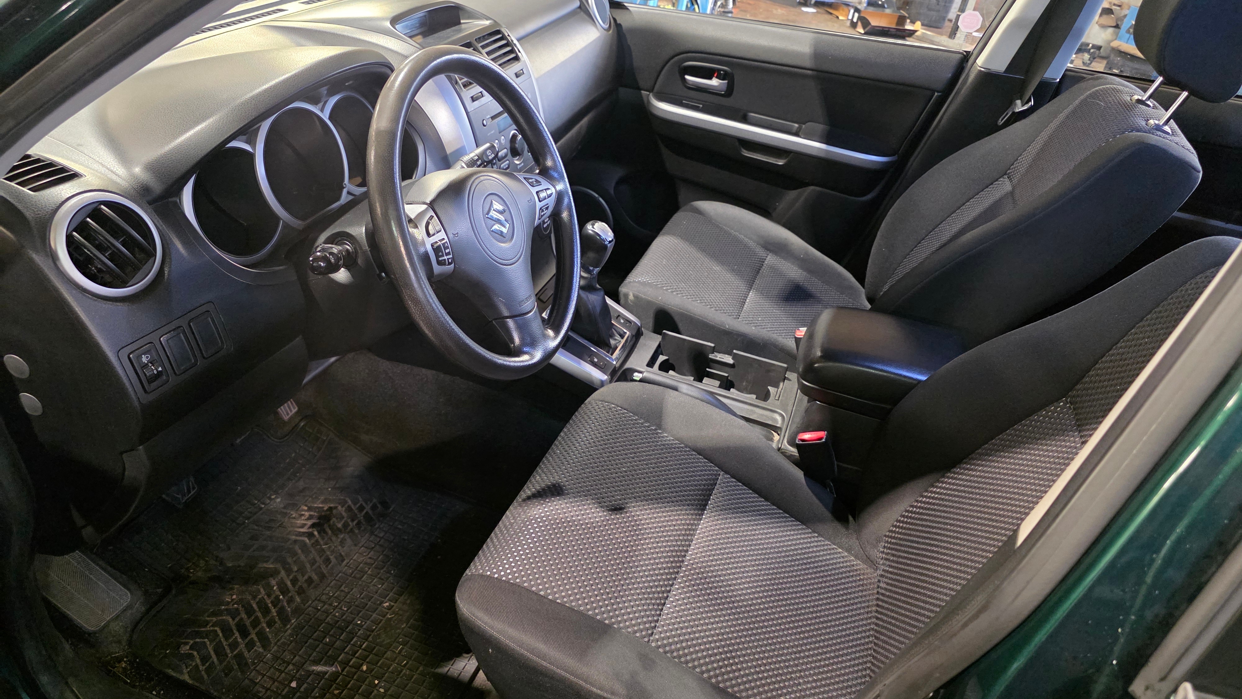 Suzuki Grand Vitara 2007, bild 5/8
