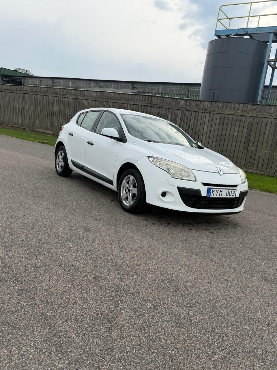 Renault Megane III 1.6 VVT Manuell 2010, bild 4/8