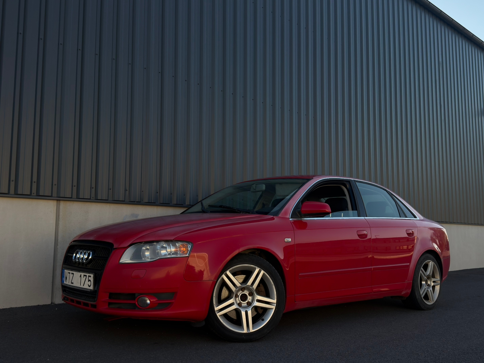Audi A4 2005, kuva 3/10