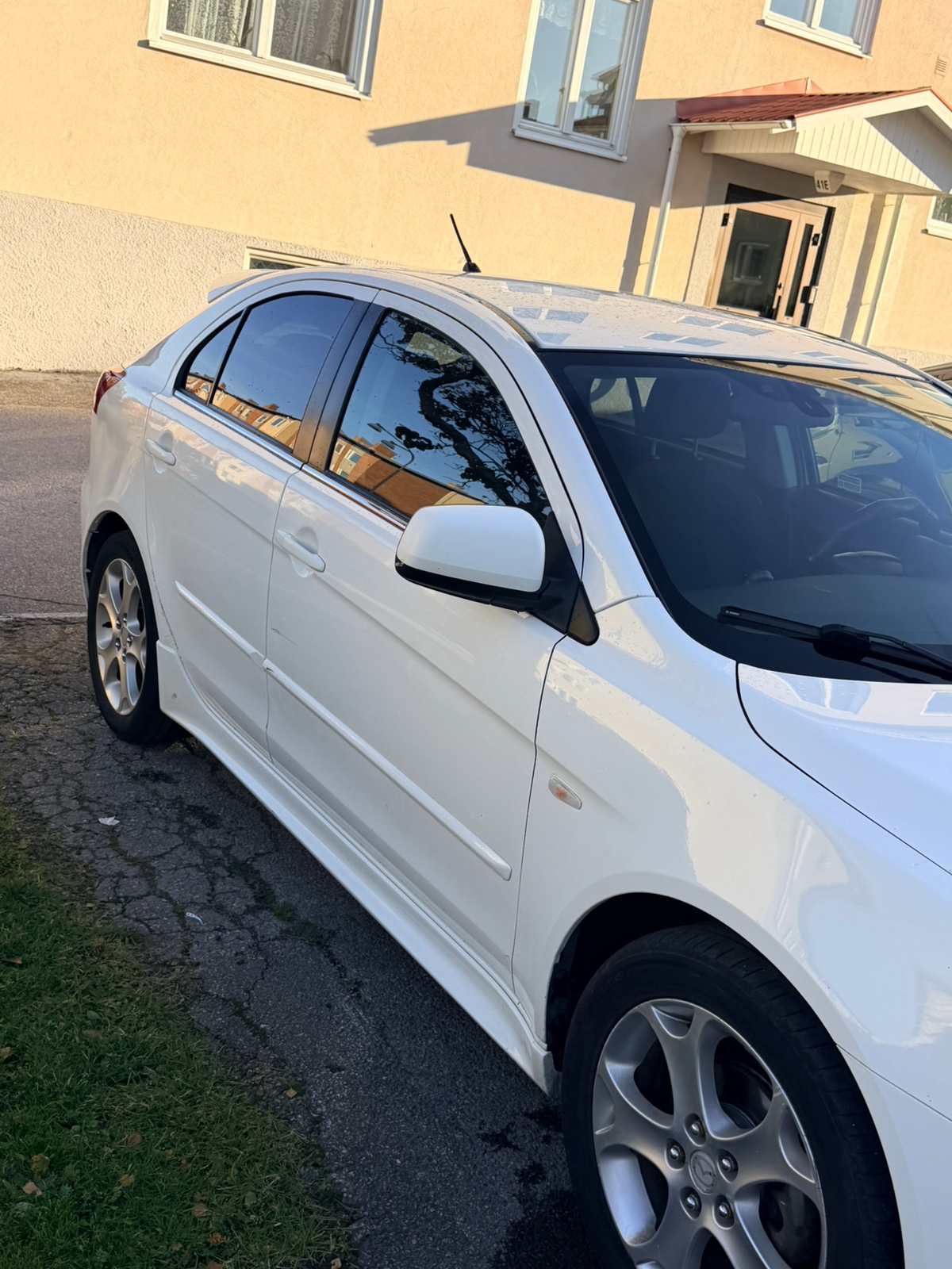 Mitsubishi Lancer 2010, bild 3/10