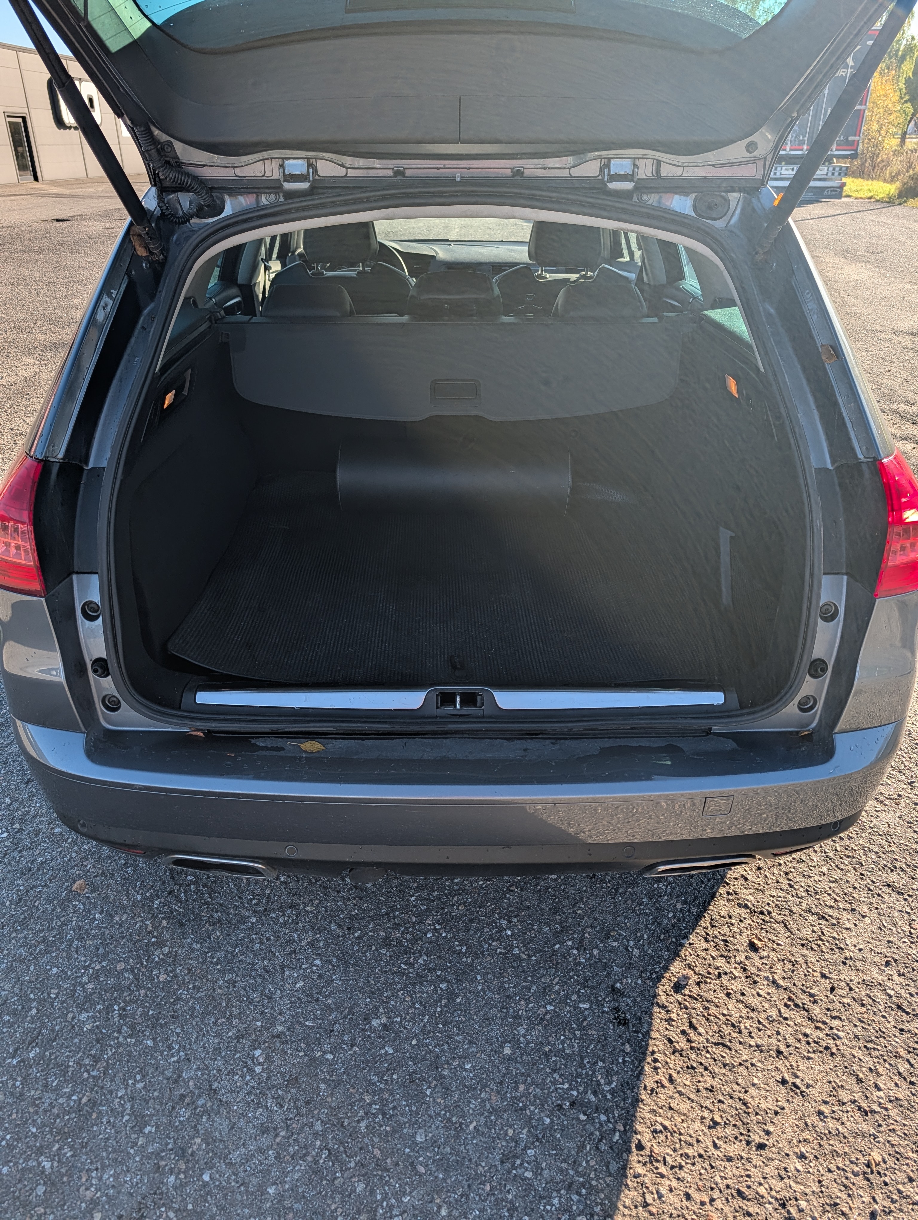 Citroen C5 Tourer 3.0 V6 HDi Automatisk 2010, photo 7/9