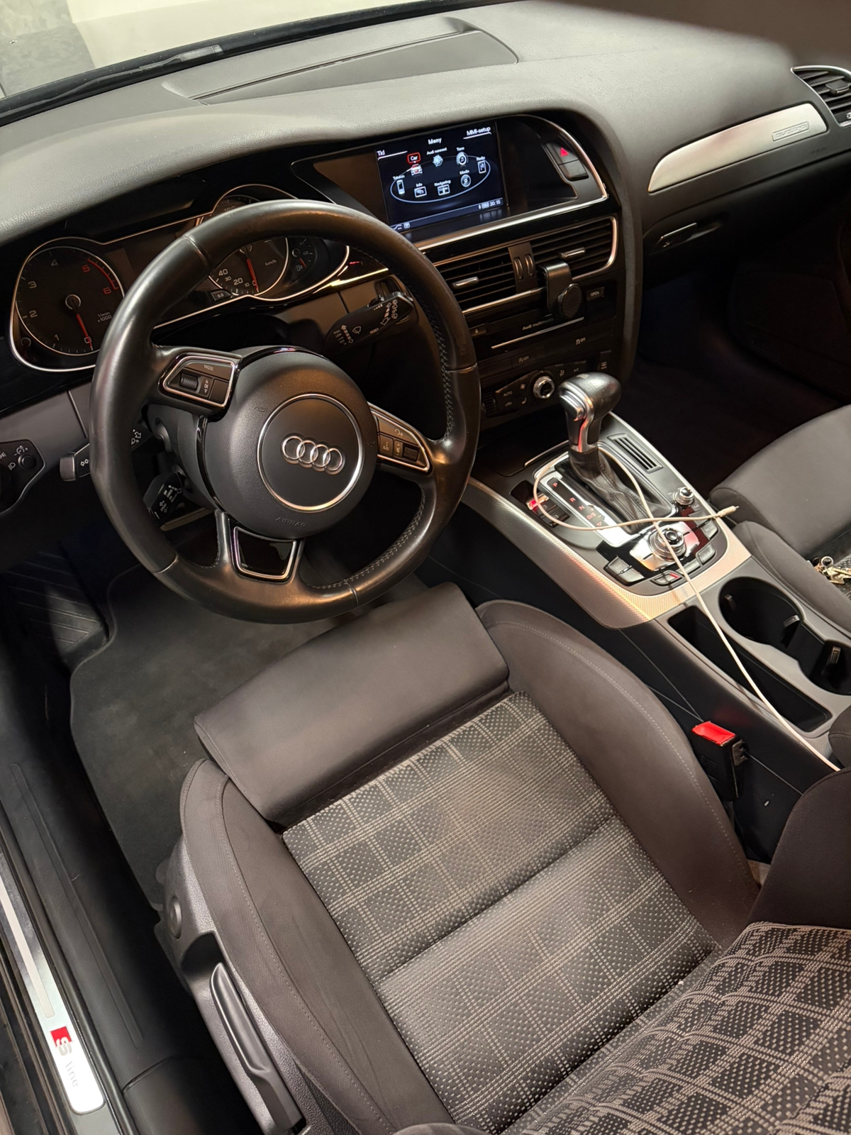 Audi A4 2015, bild 5/9
