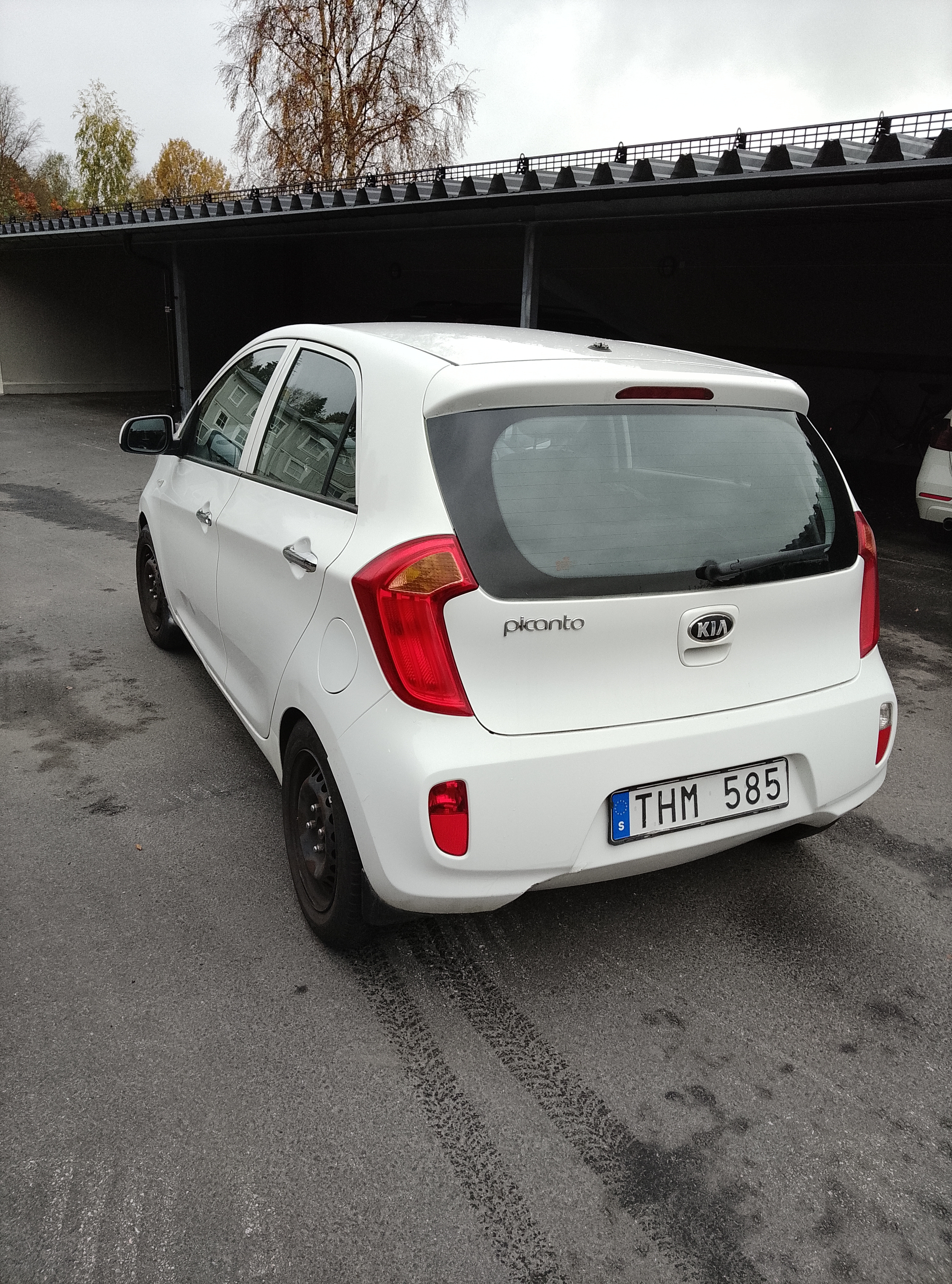 Kia Picanto 5-dörrar 1.0 MPI Manuell 2013, kuva 2/3