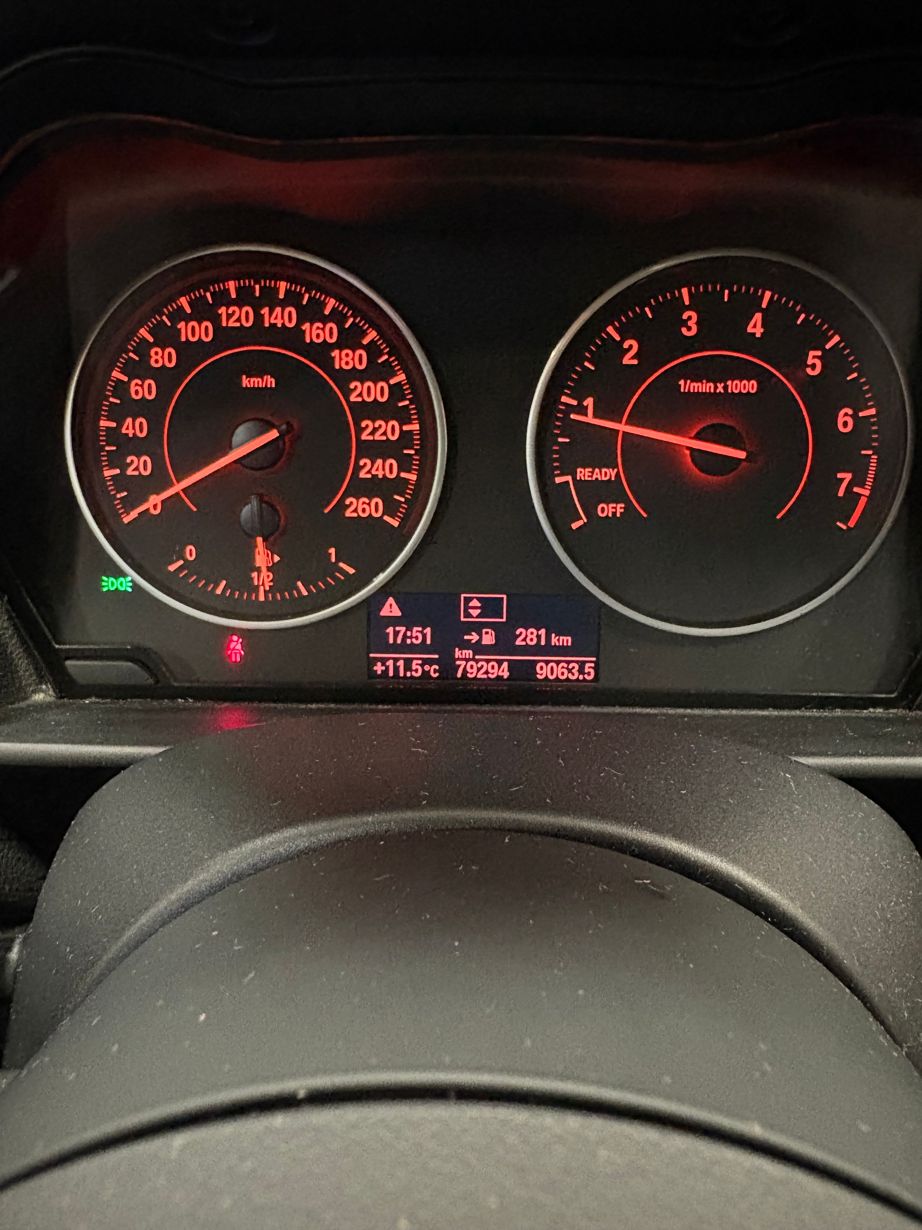 BMW 116 i 5-dörrars Manuell 2015, kuva 6/7
