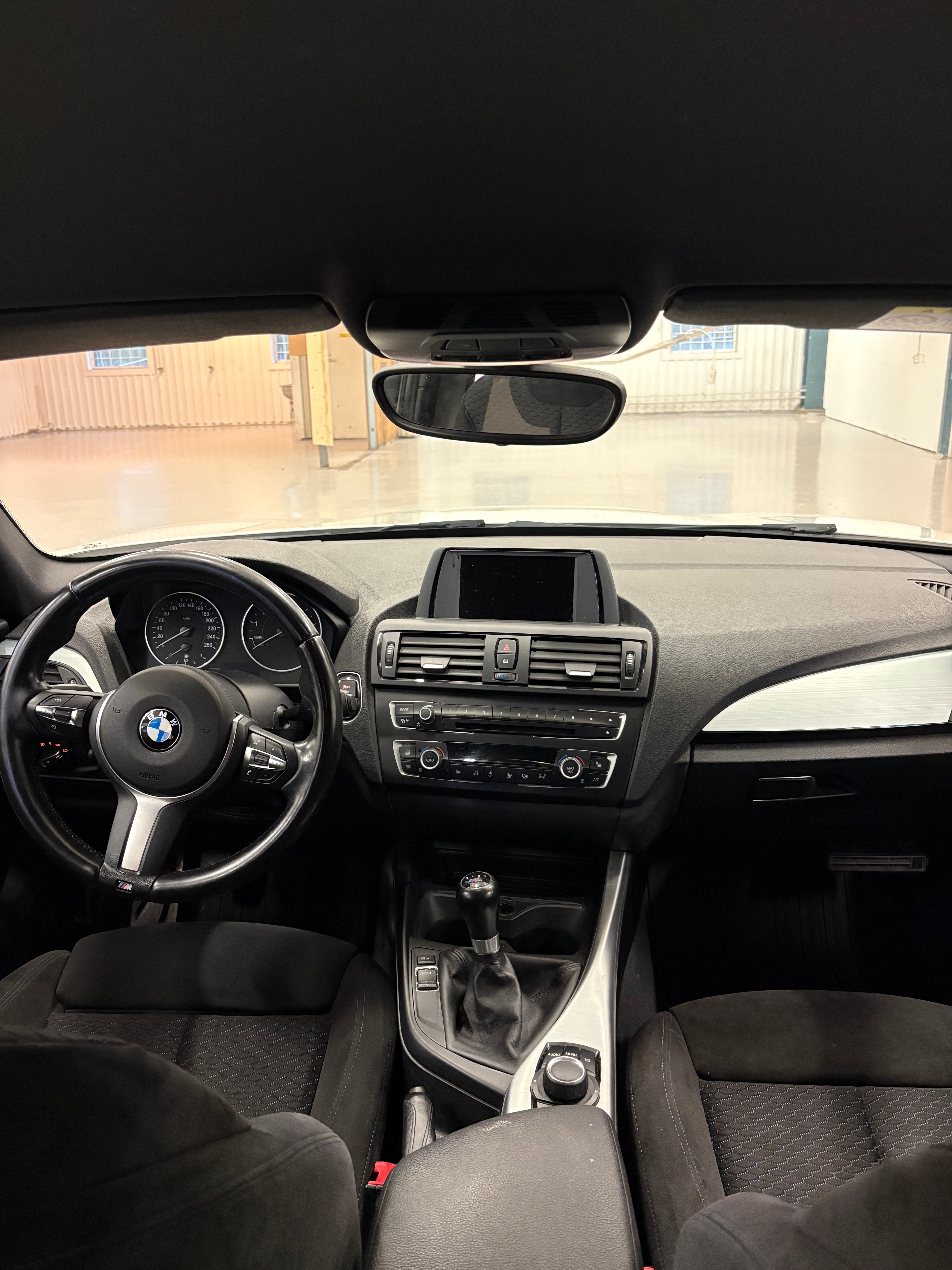 BMW 116 i 5-dörrars Manuell 2015, kuva 5/7