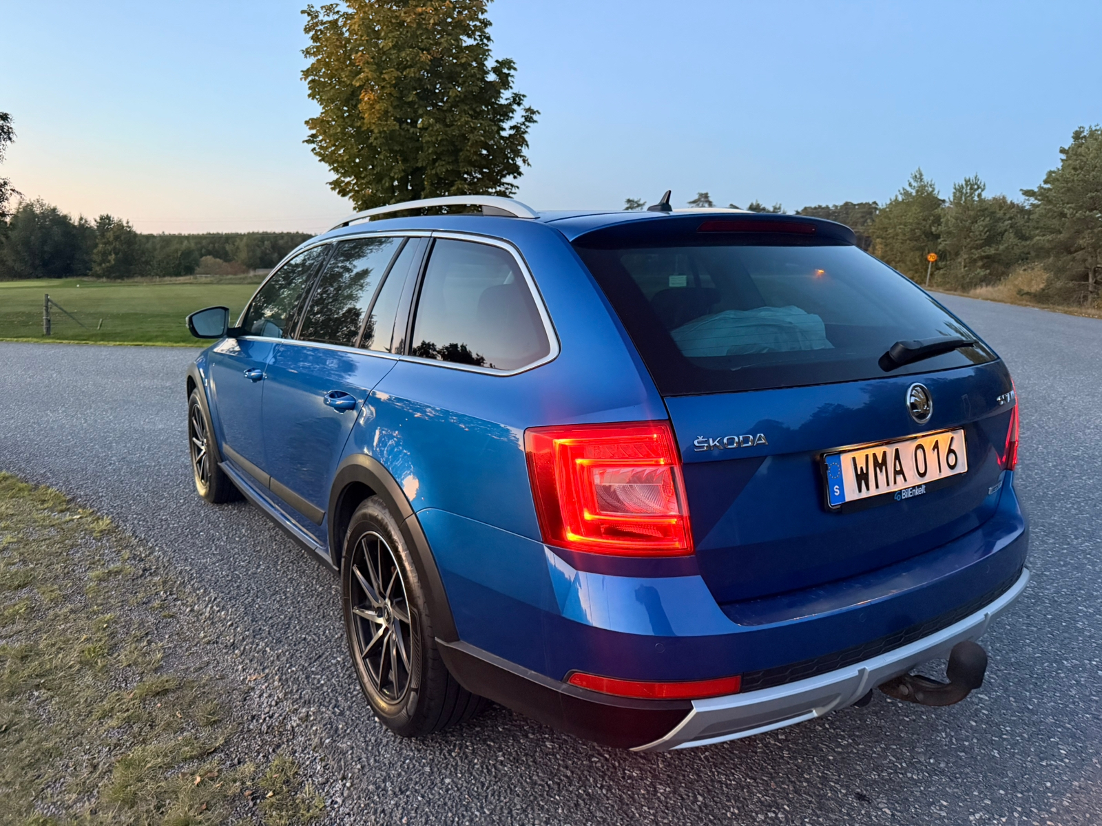 Skoda Octavia 2015, bild 3/10