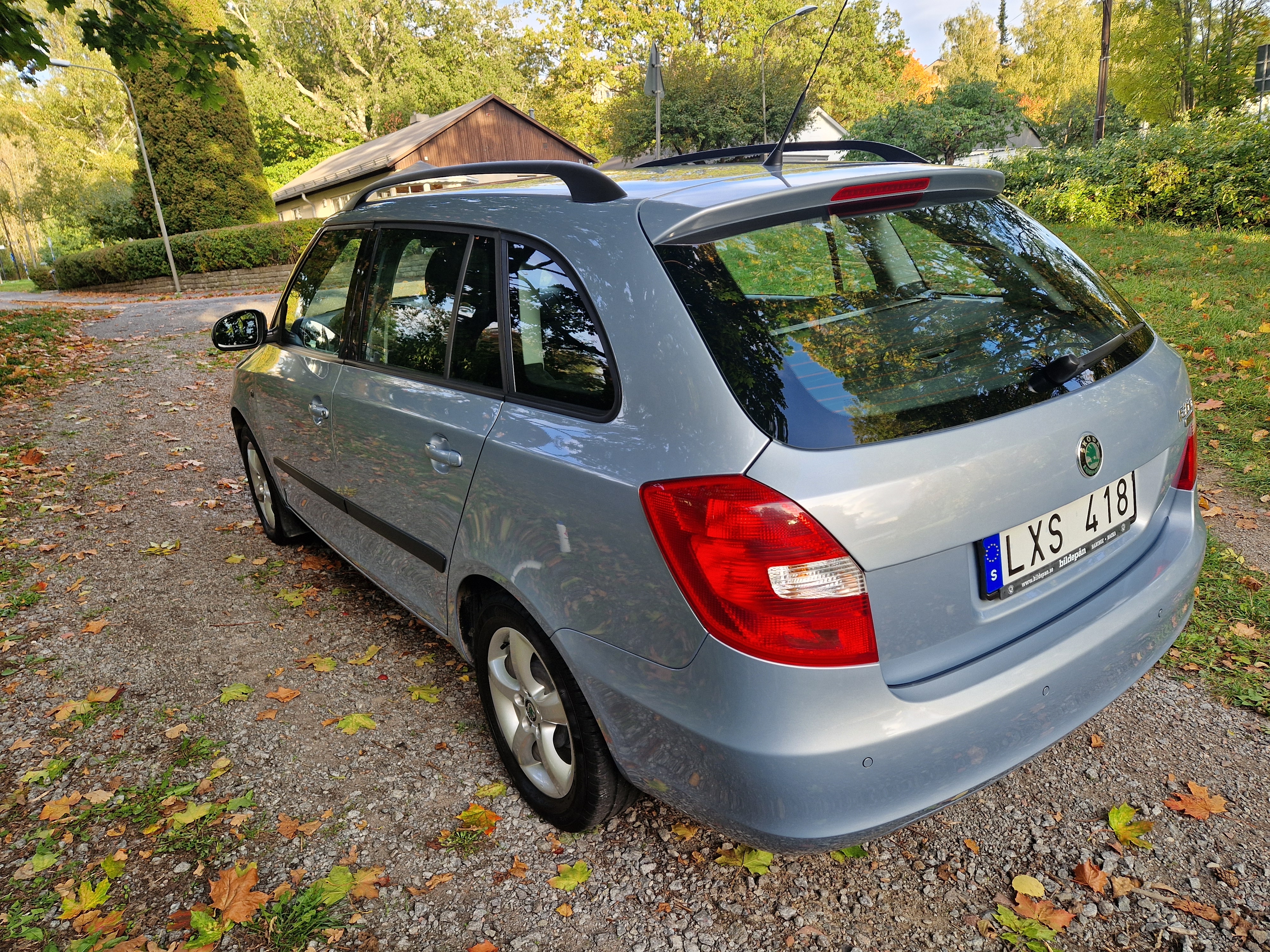 Skoda Fabia Kombi 1.2 12v Manuell 2011, bild 4/7