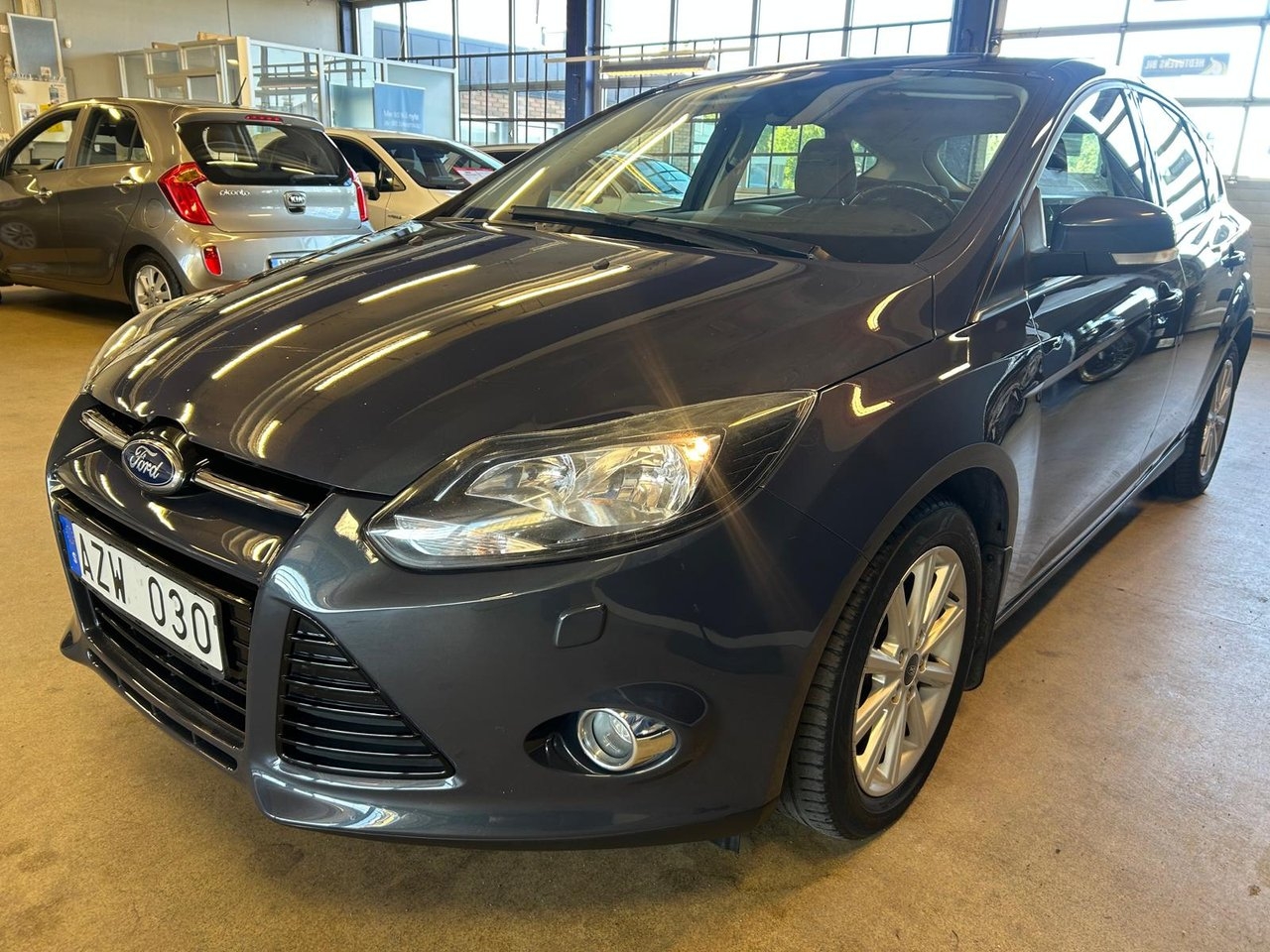 Ford Focus 5-Dörr 1.0 EcoBoost Titanium 2013, kuva 6/10