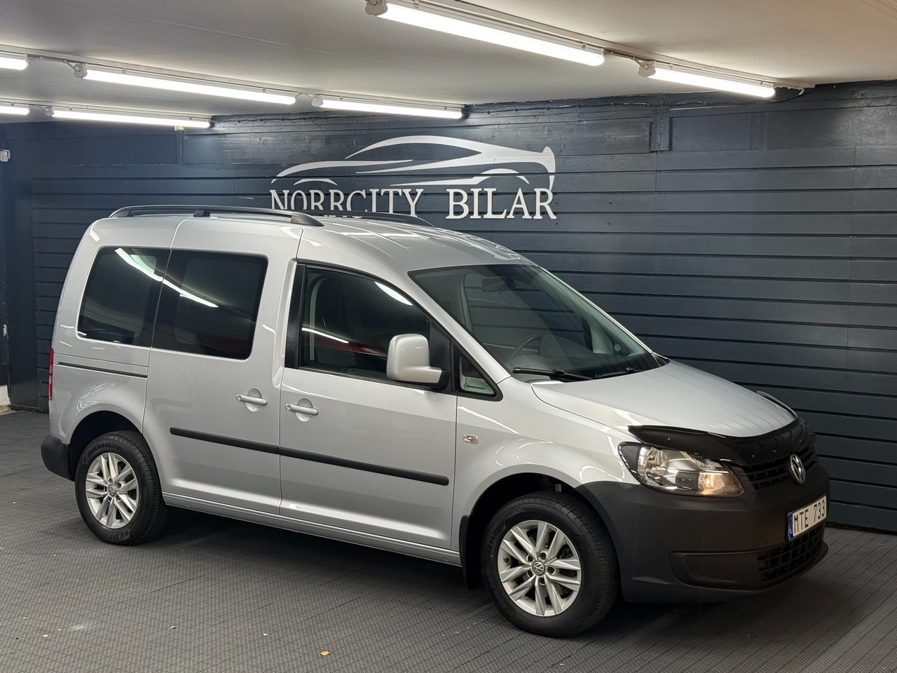 Volkswagen Caddy 2012, bild 7/10