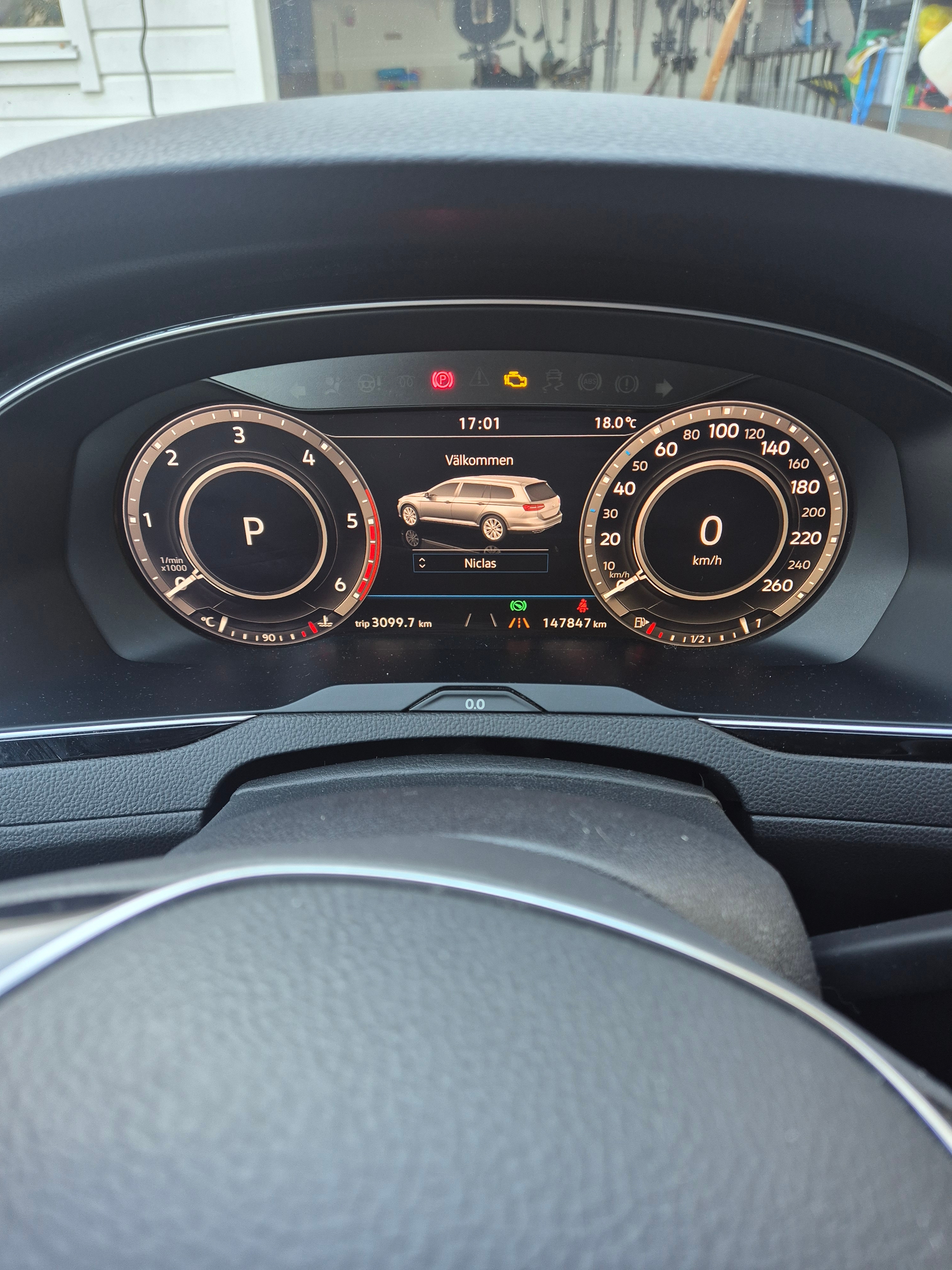 Volkswagen Passat 2019, bild 6/7