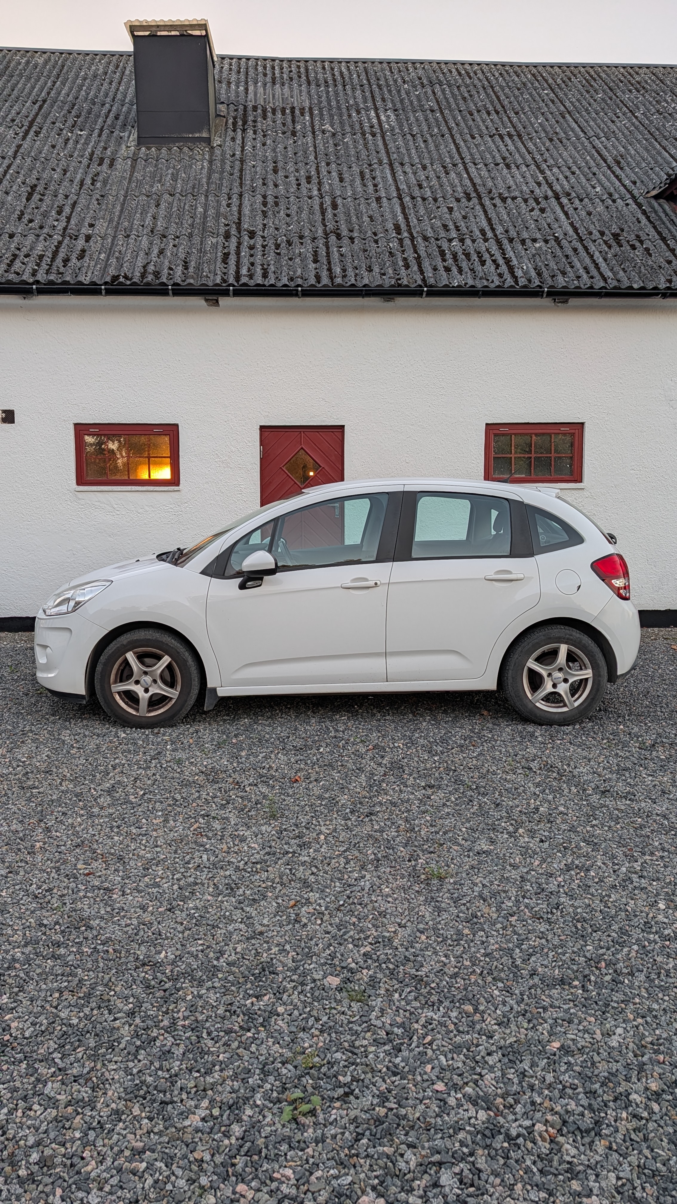 Citroen C3 1.4 HDi 70 Manuell 2011, bild 3/7