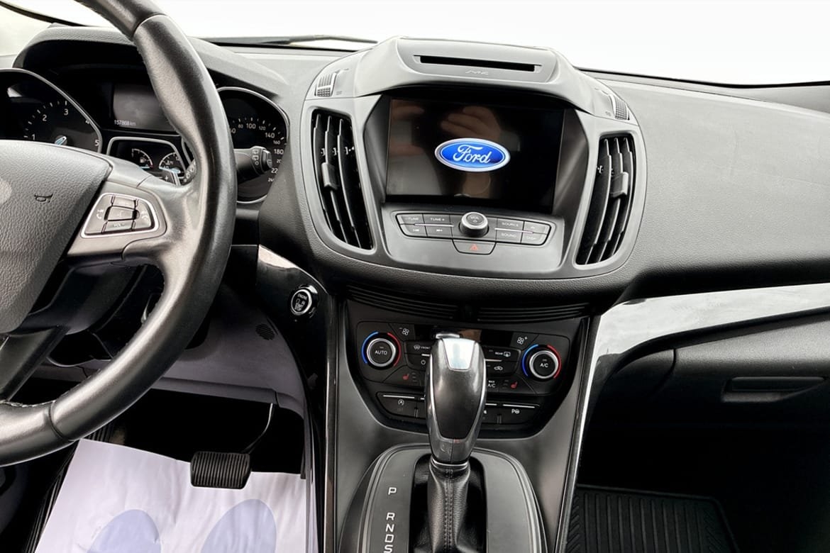 Ford Kuga 2.0 TDCi AWD Powershift, 150hk 2018, bild 6/9