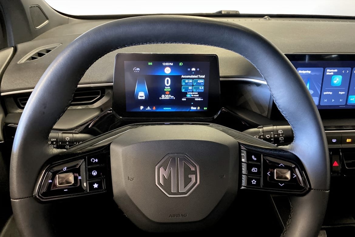 MG MG3 Luxury Hybrid+ 1.5 194hk automat 2024, bild 7/9